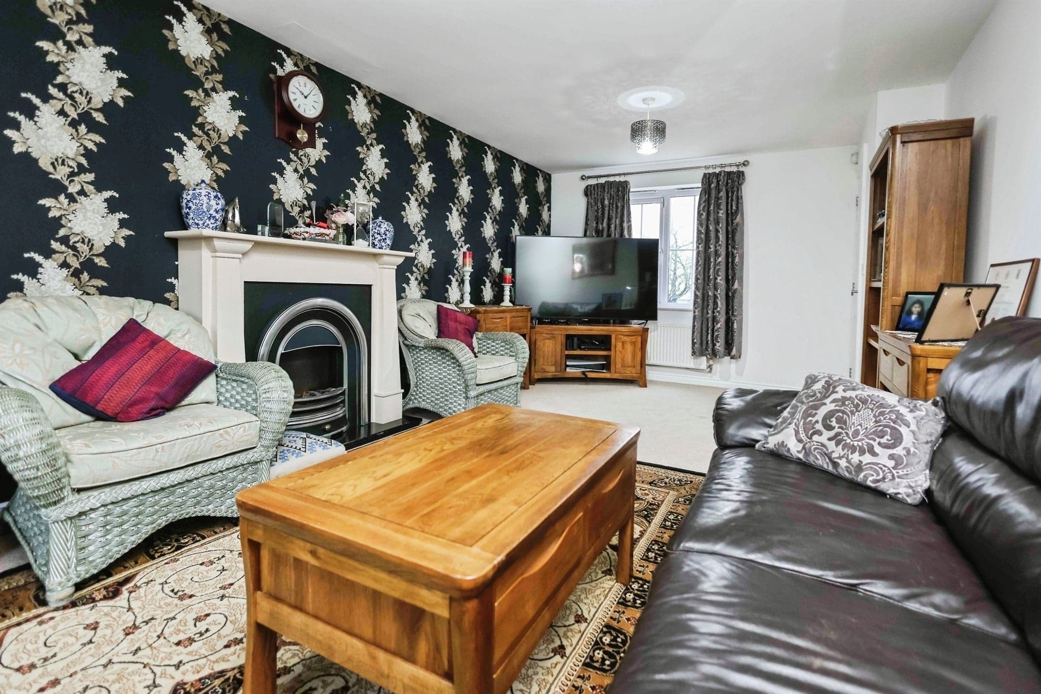 Property at Wakeman Drive, Tividale, Oldbury