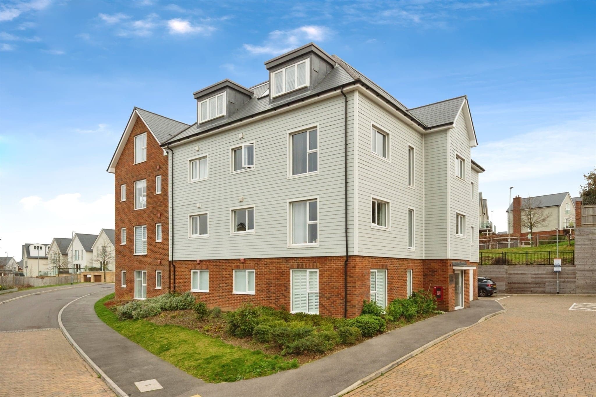 Property at Grove Place, TUNBRIDGE WELLS