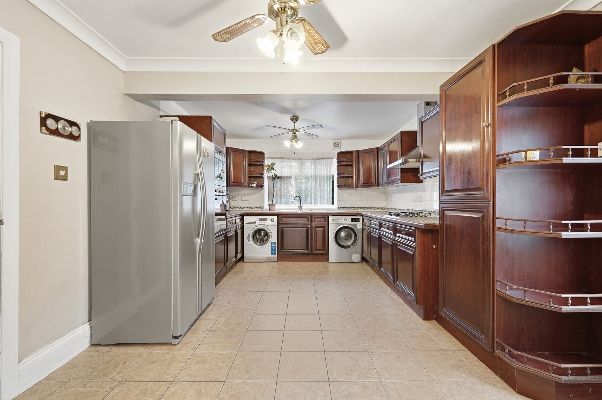 Property at Mount Drive, Park Street, St. Albans