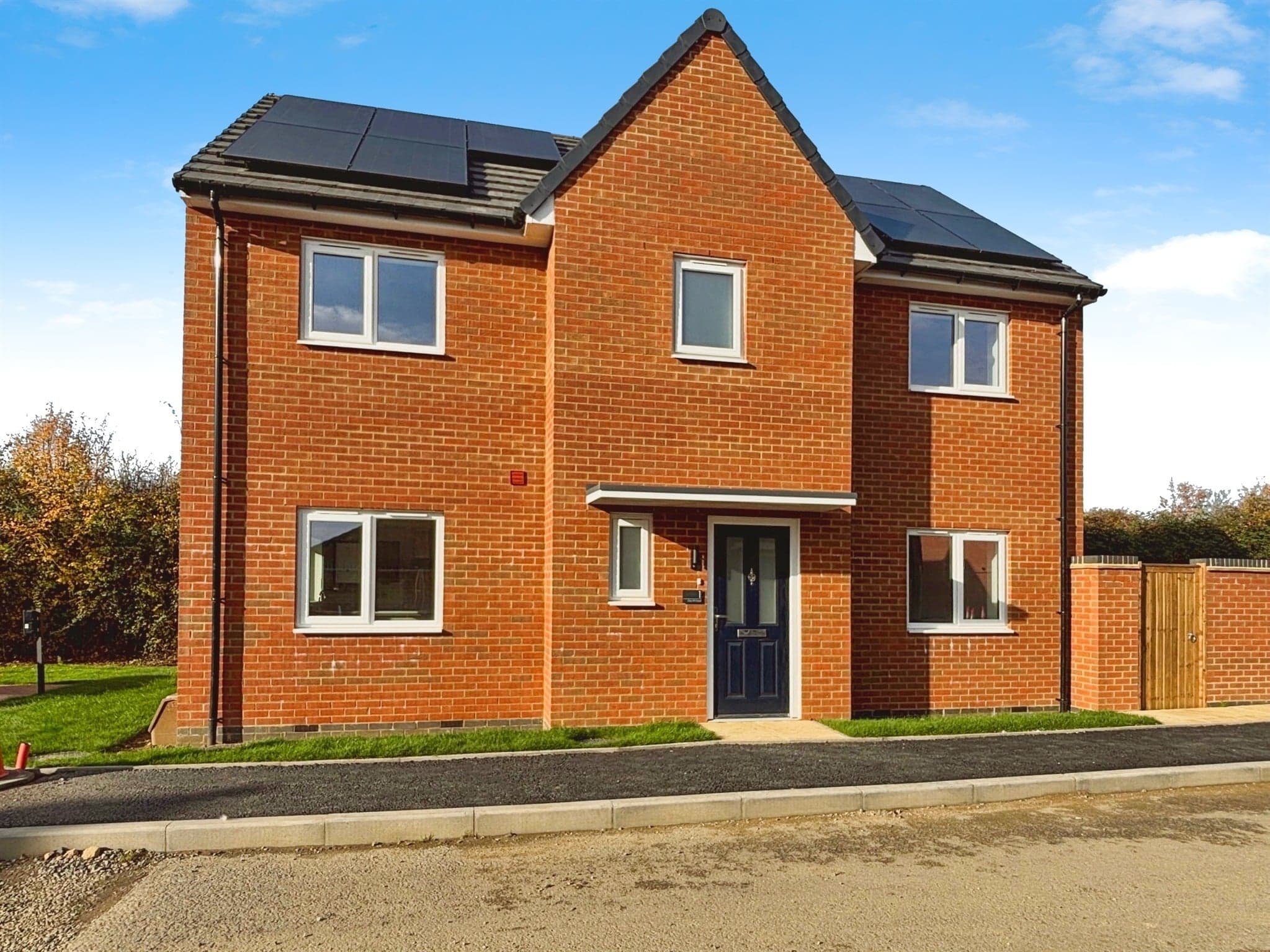 Property at Clay Pit Close, Raunds, Wellingborough