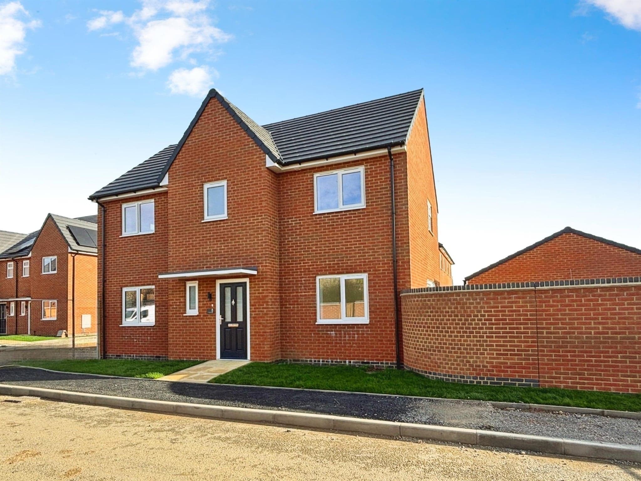 Property at Clay Pit Close, Raunds, Wellingborough