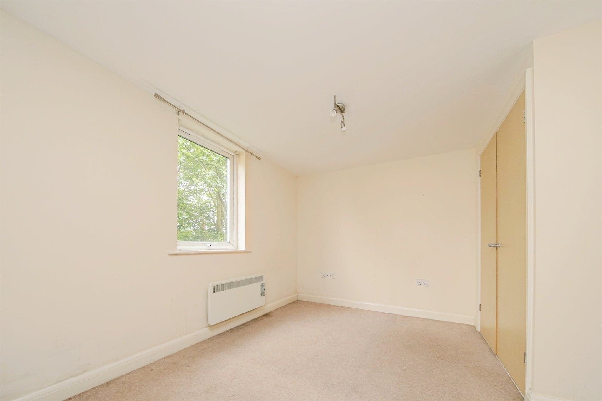 Property at Yeoman Close, Ipswich