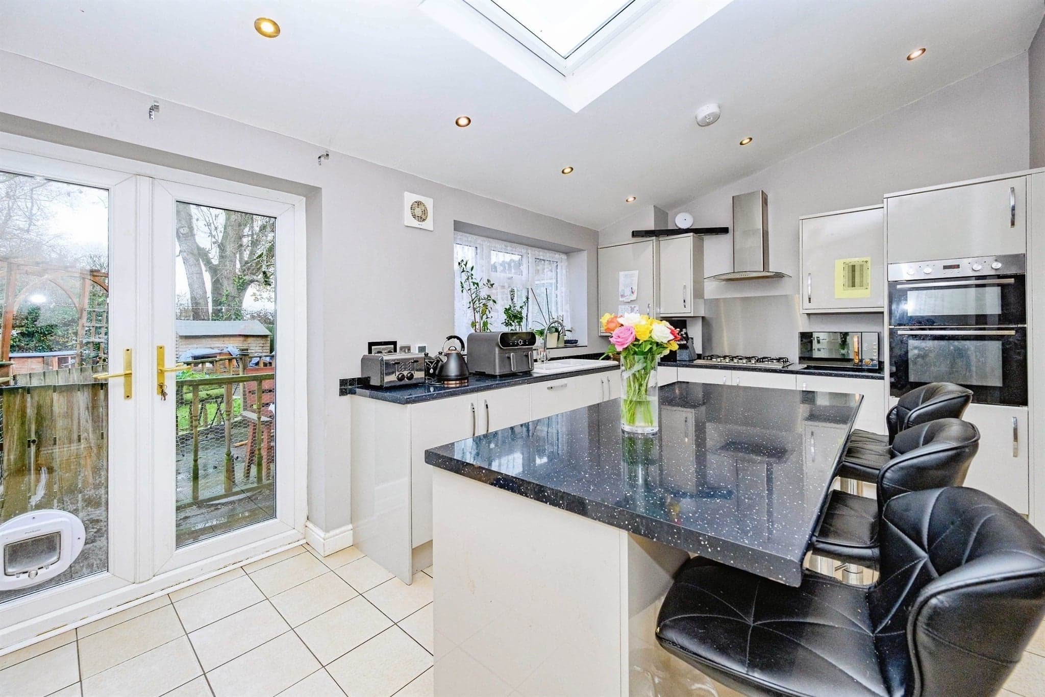 Property at Kiln Ground, HEMEL HEMPSTEAD