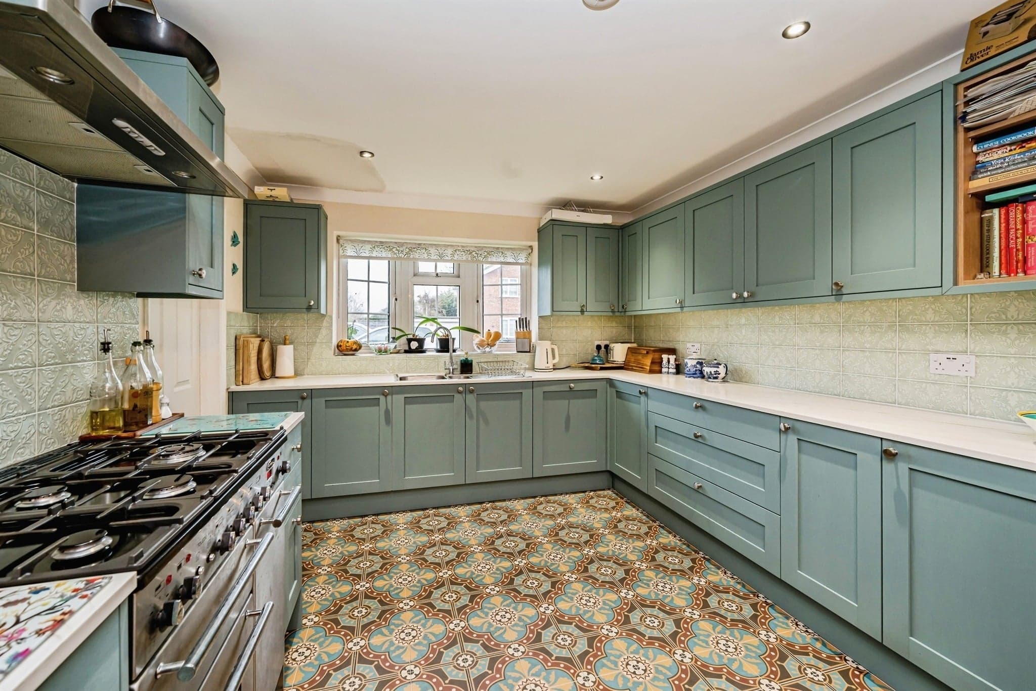 Property at Chalgrove End, Stoke Mandeville, Aylesbury