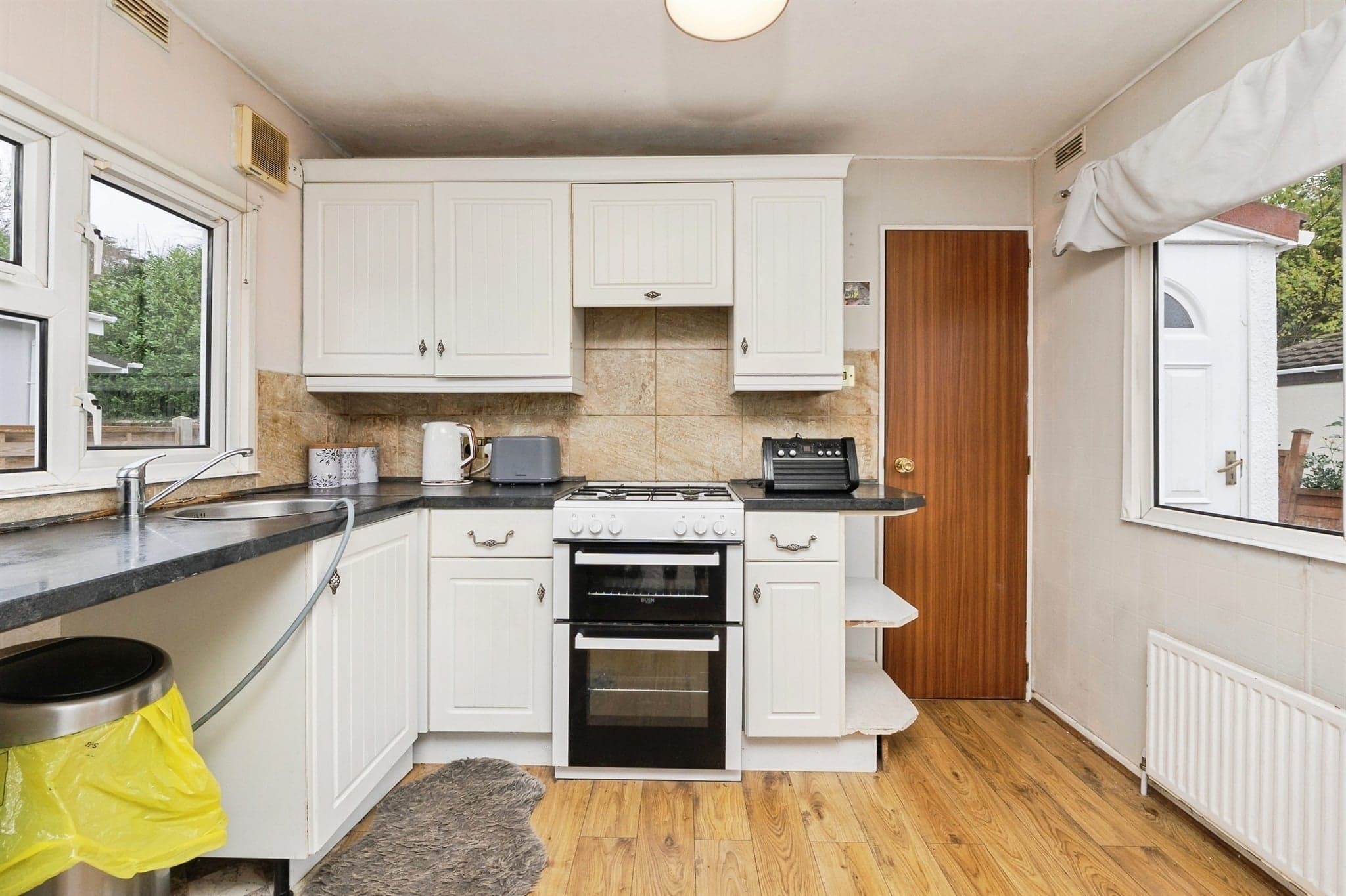 Property at Kingsway Park, Bristol