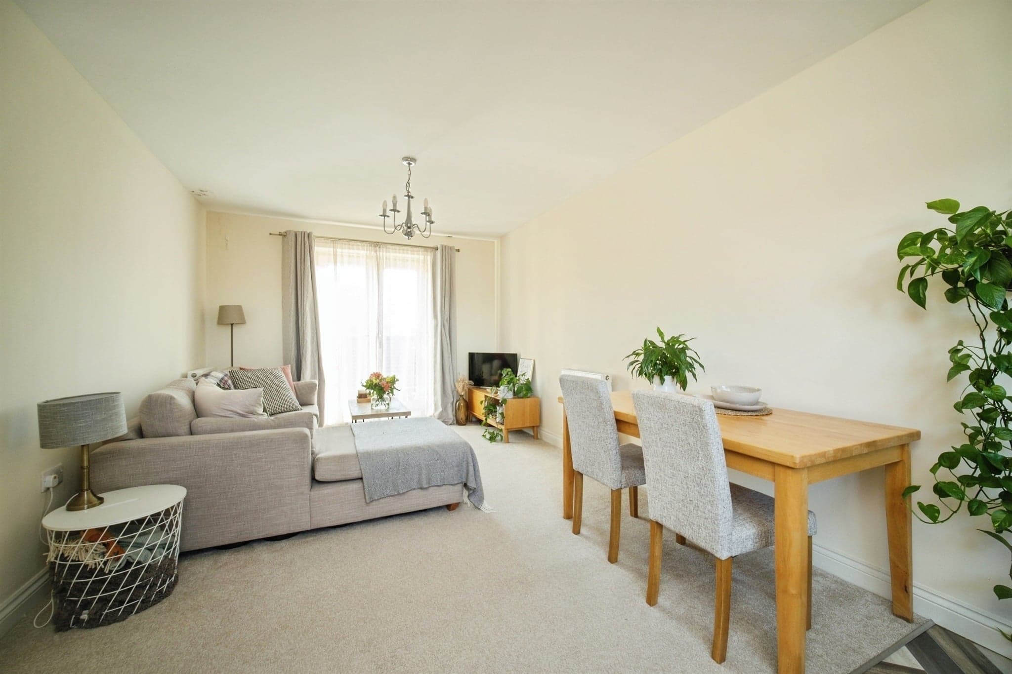 Property at Sinclair Drive, Basingstoke