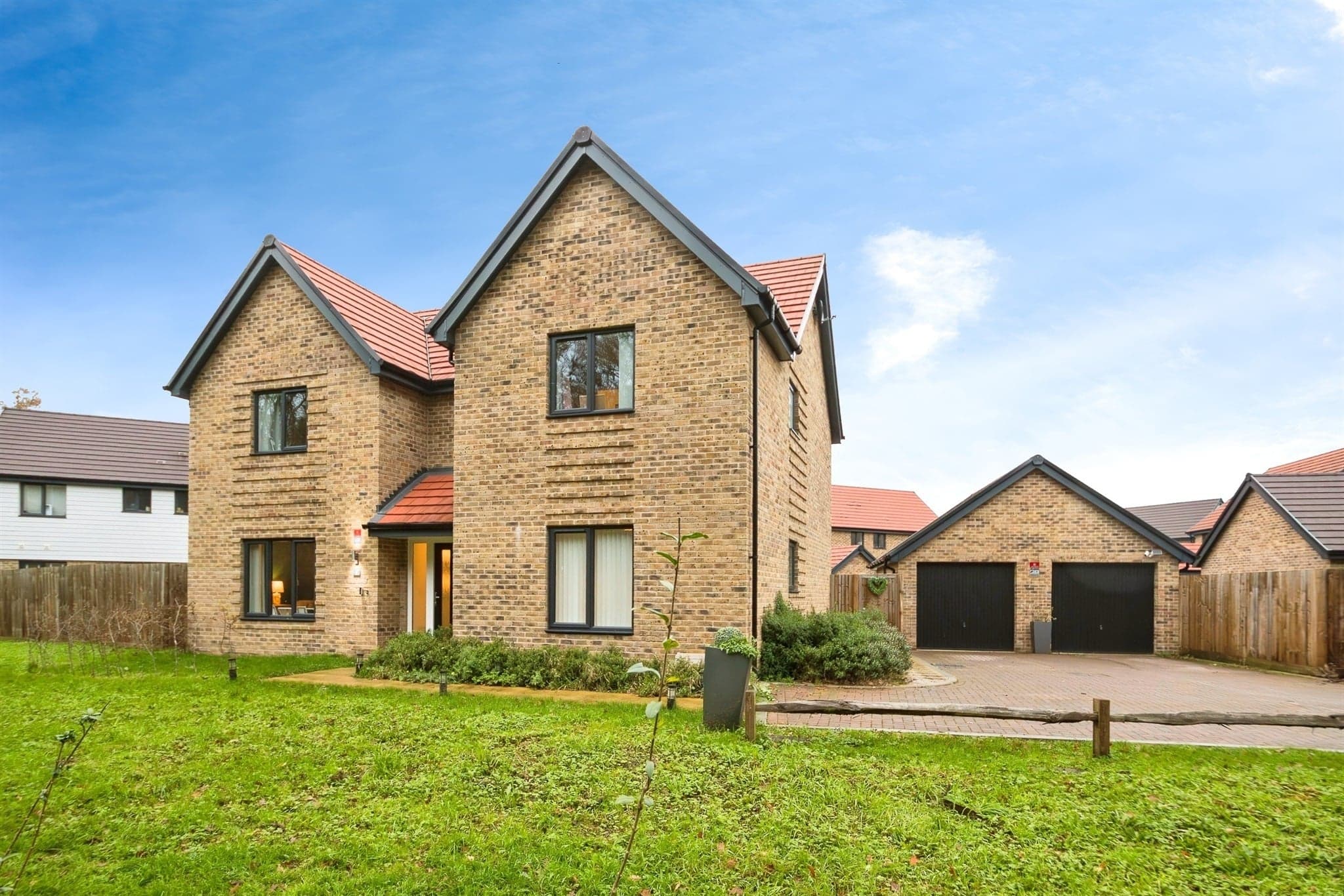 Property at Mitchell Gardens, Copthorne, Crawley