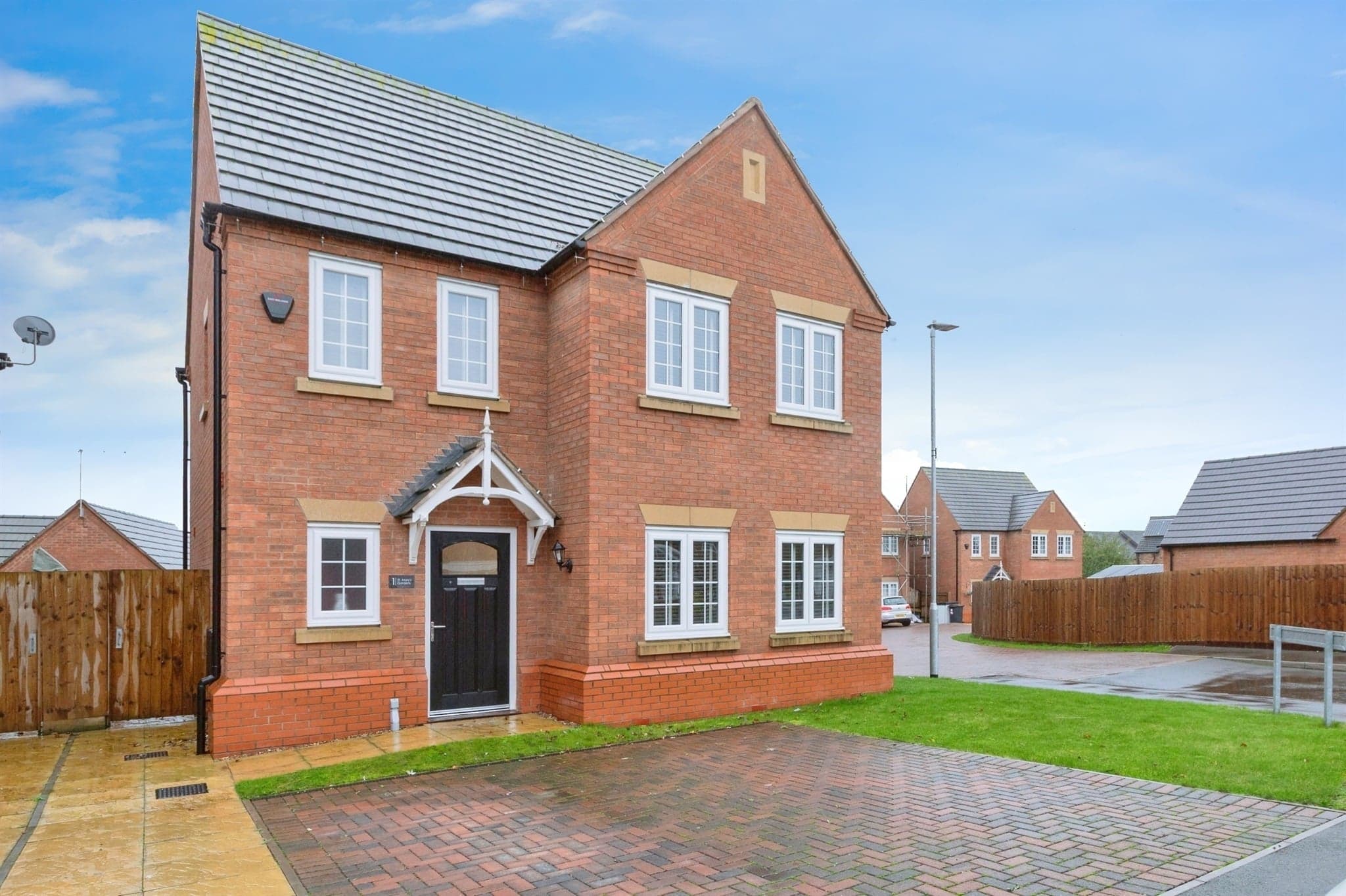 Property at St. Marys Gardens, Barwell, Leicester