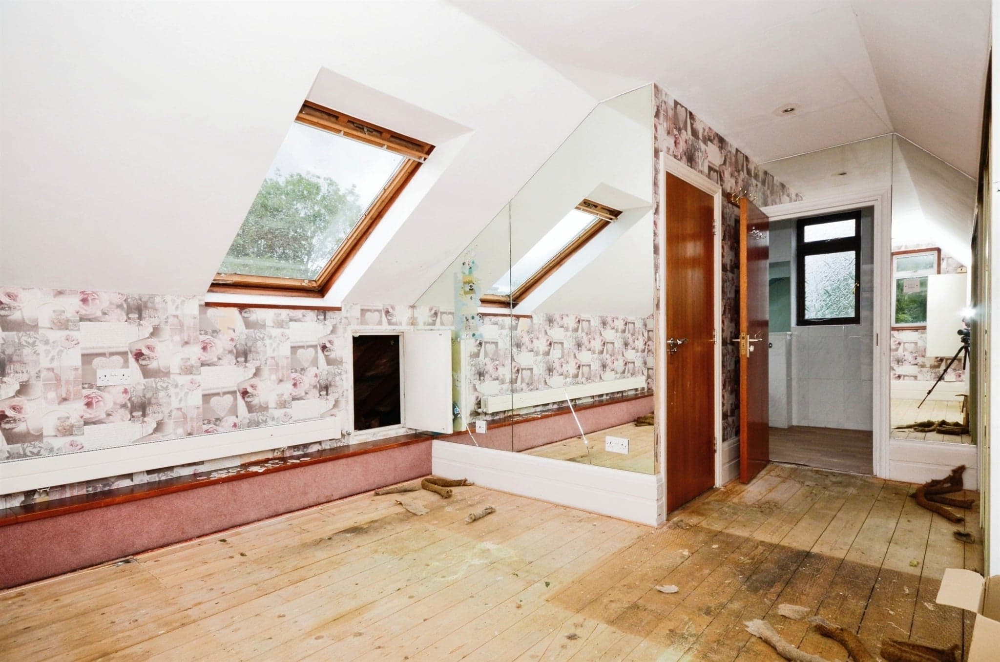 Property at Leabank Close, Harrow