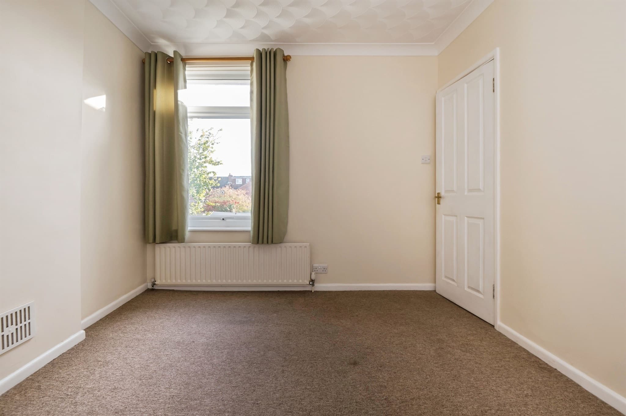 Property at Chamberlayne Road, Eastleigh
