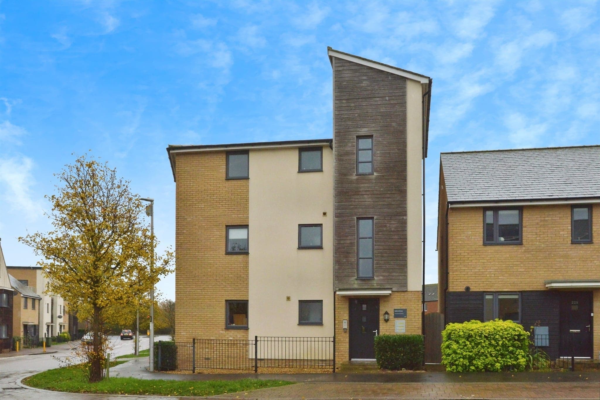 Property at Selkirk Drive, Oakridge Park, Milton Keynes