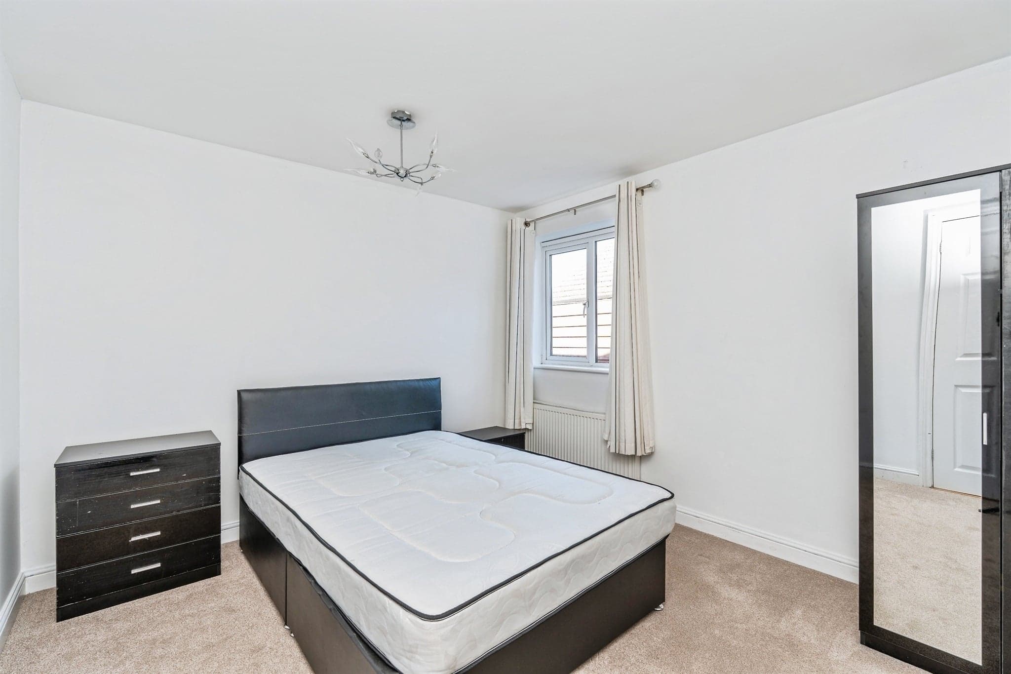 Property at Crescent Road, North Baddesley, Southampton