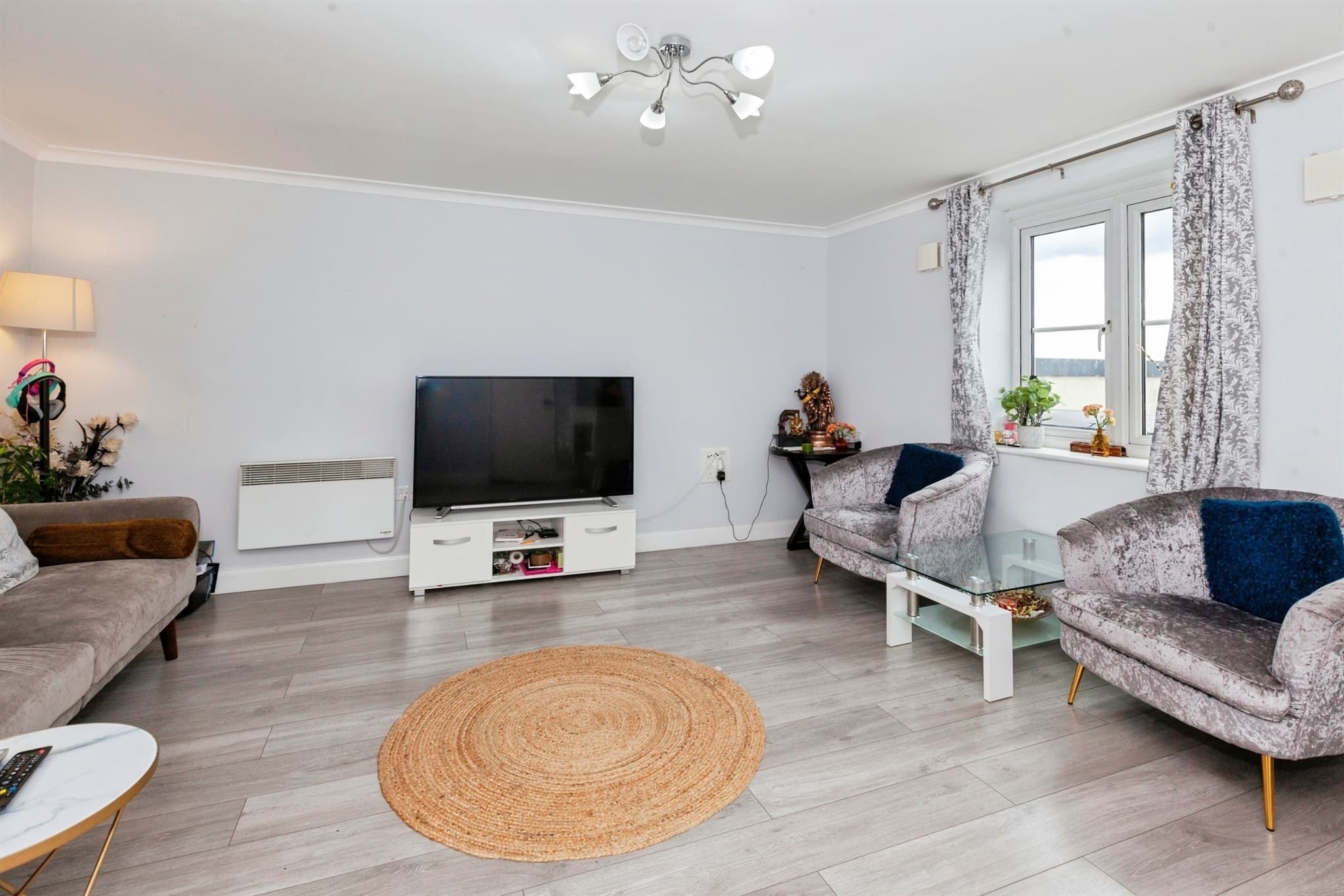 Property at Bath Road, Slough