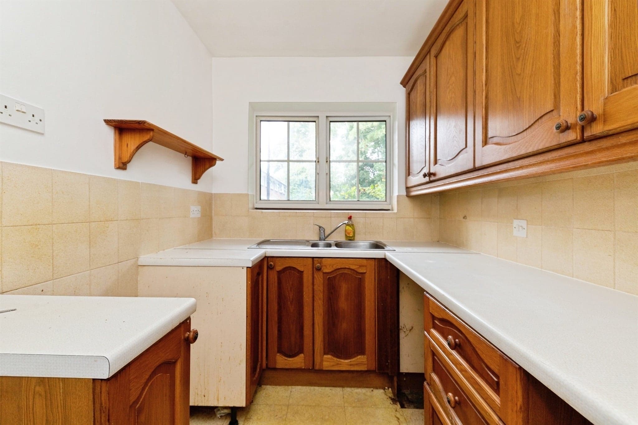 Property at Park Close, Hatfield