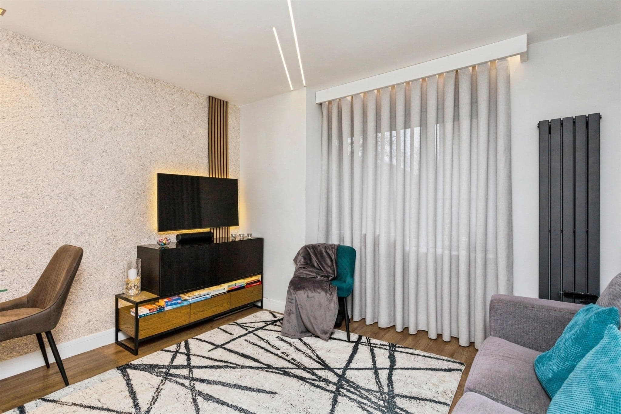 Property at Kingsmead Place, Broadbridge Heath, Horsham