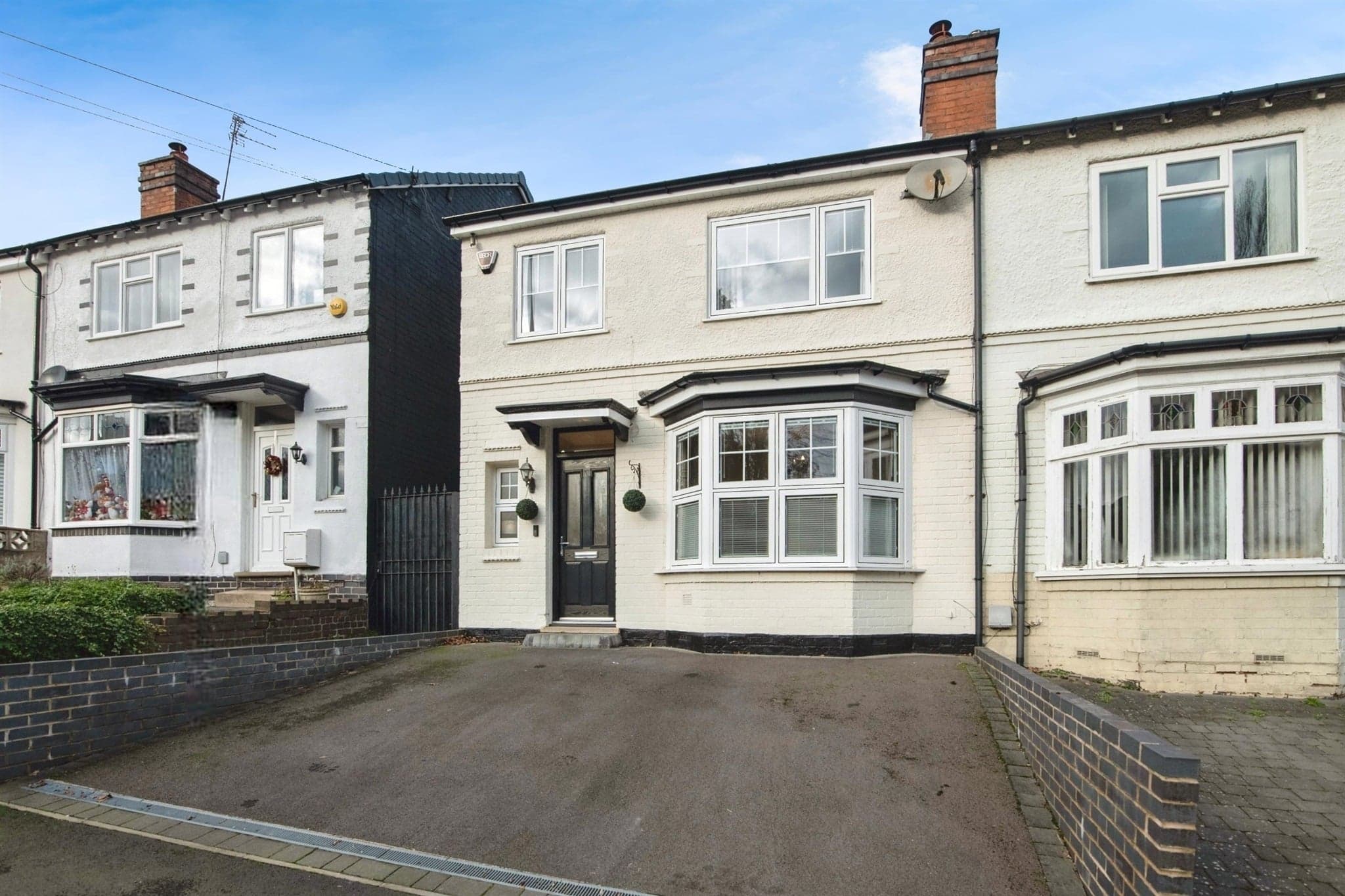 Property at Lightwoods Hill, SMETHWICK