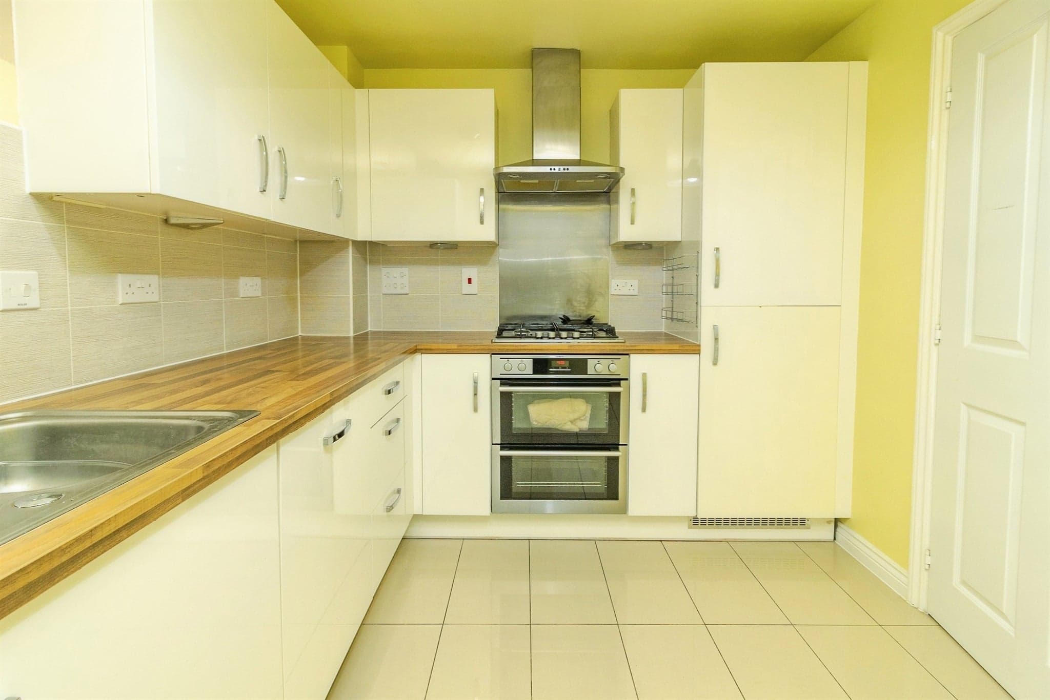 Property at Alderney Avenue, Bletchley, Milton Keynes