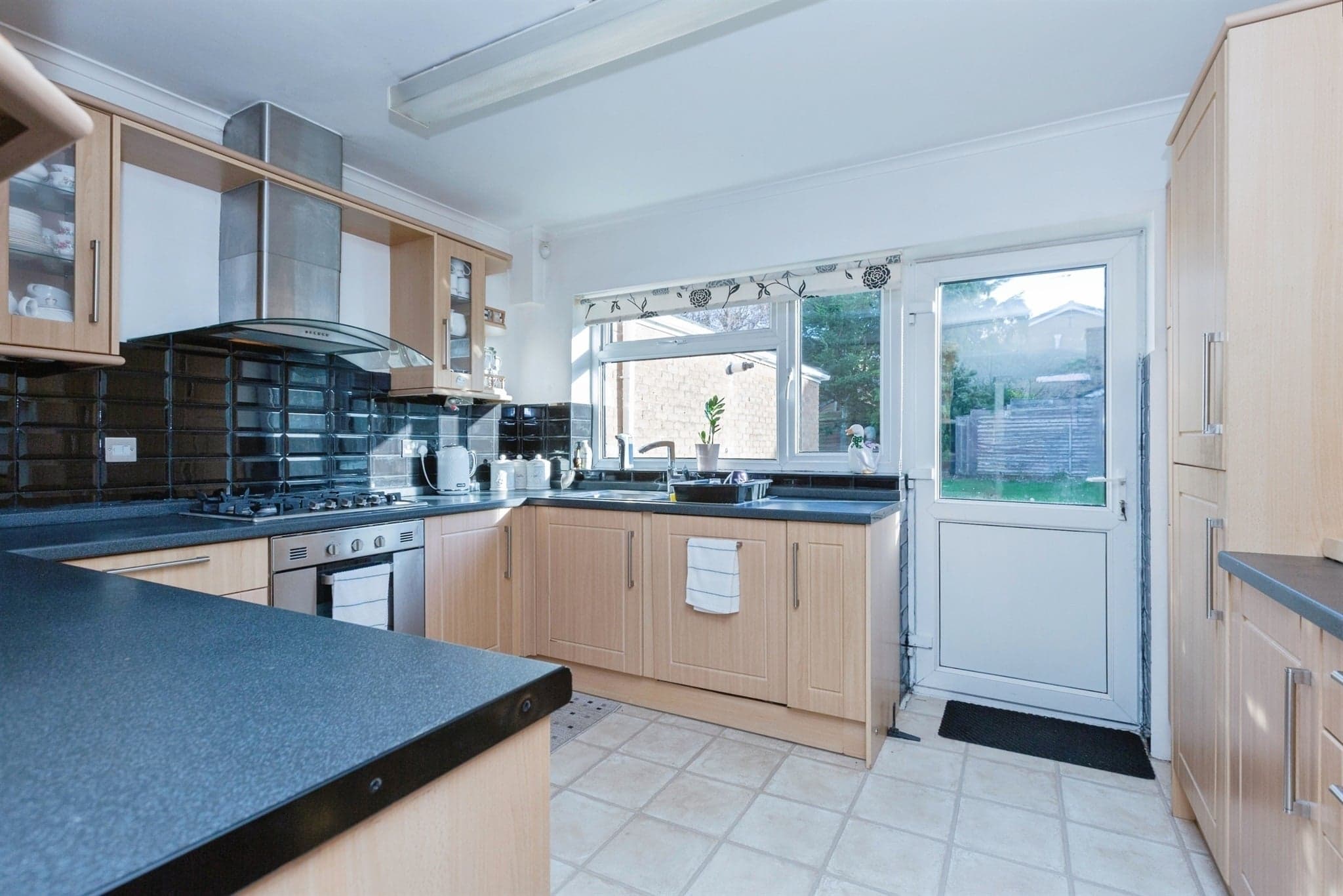 Property at Forest Rise, Oadby, Leicester