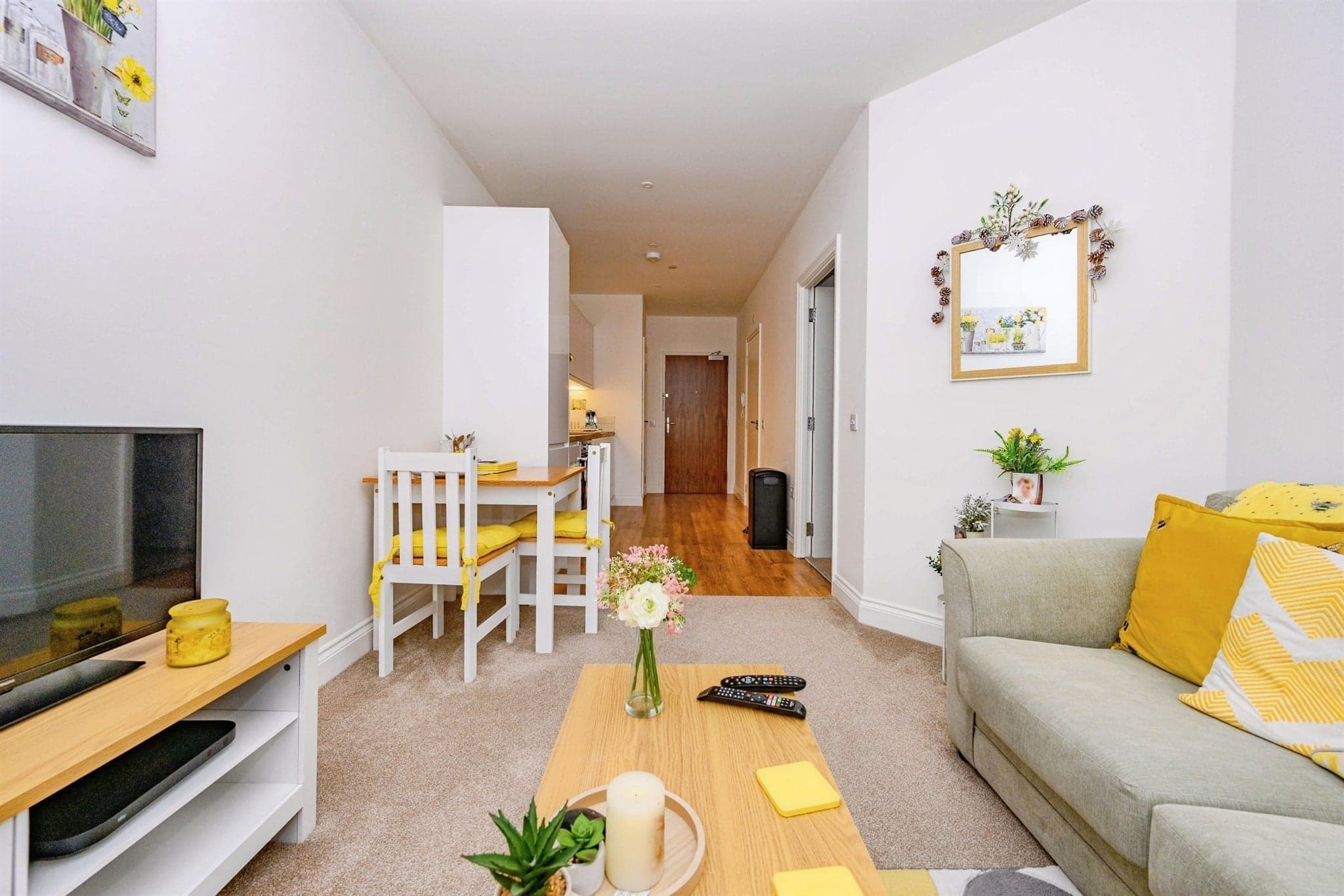 Property at Marlowes, Hemel Hempstead