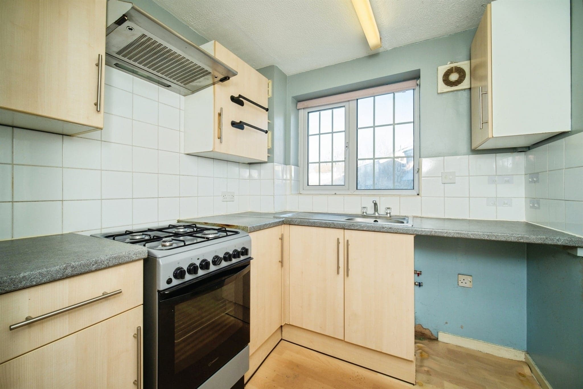 Property at Larchwood, Chineham, BASINGSTOKE