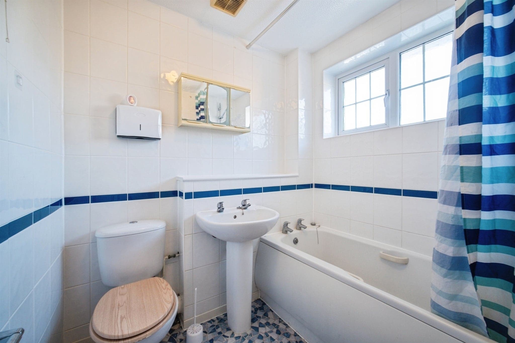 Property at Larchwood, Chineham, BASINGSTOKE