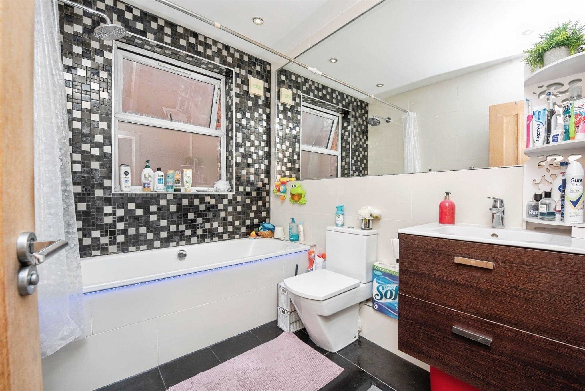 Property at Welldon Crescent, HARROW