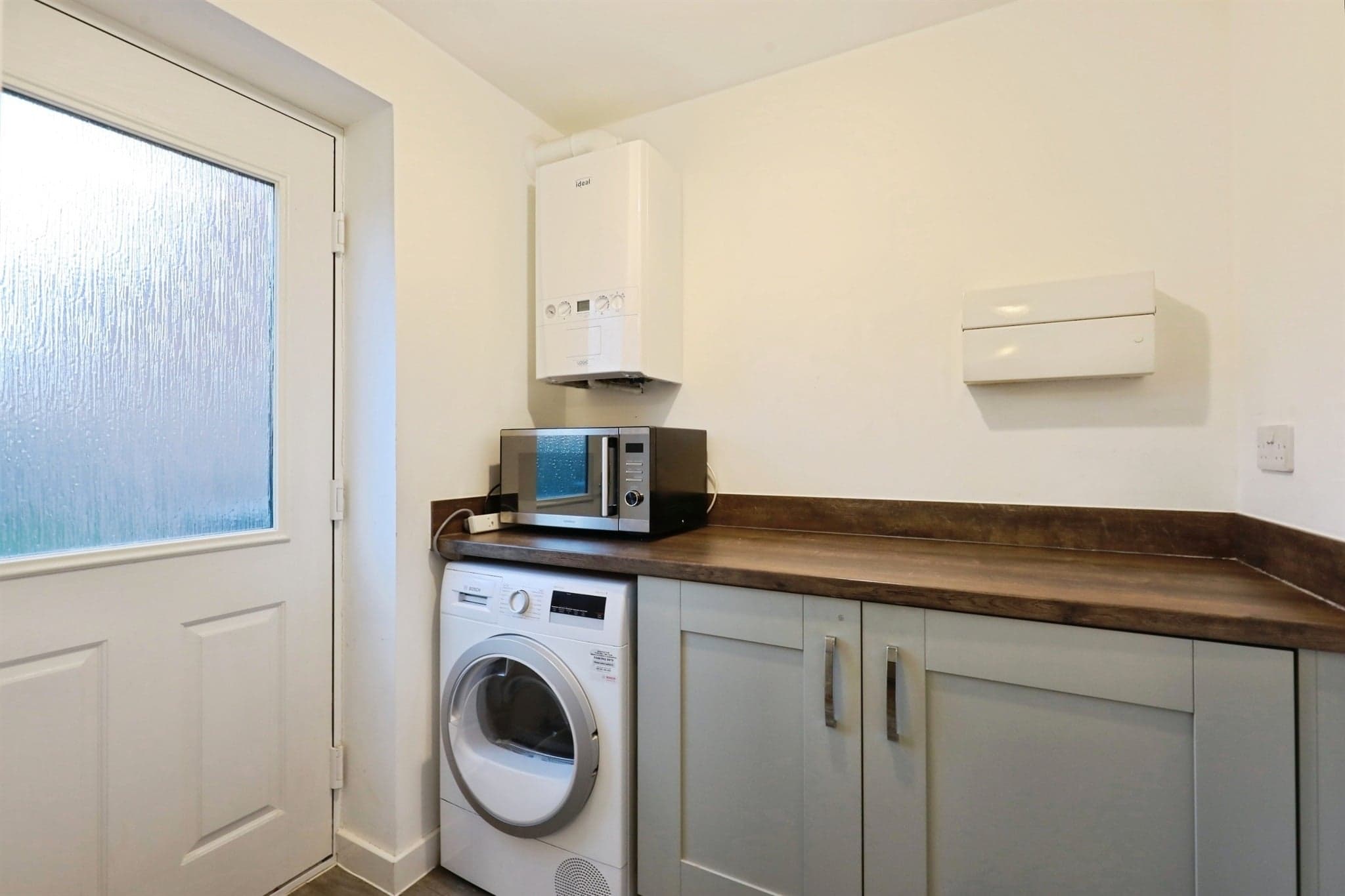 Property at Lionheart Avenue, Bishops Tachbrook, Leamington Spa