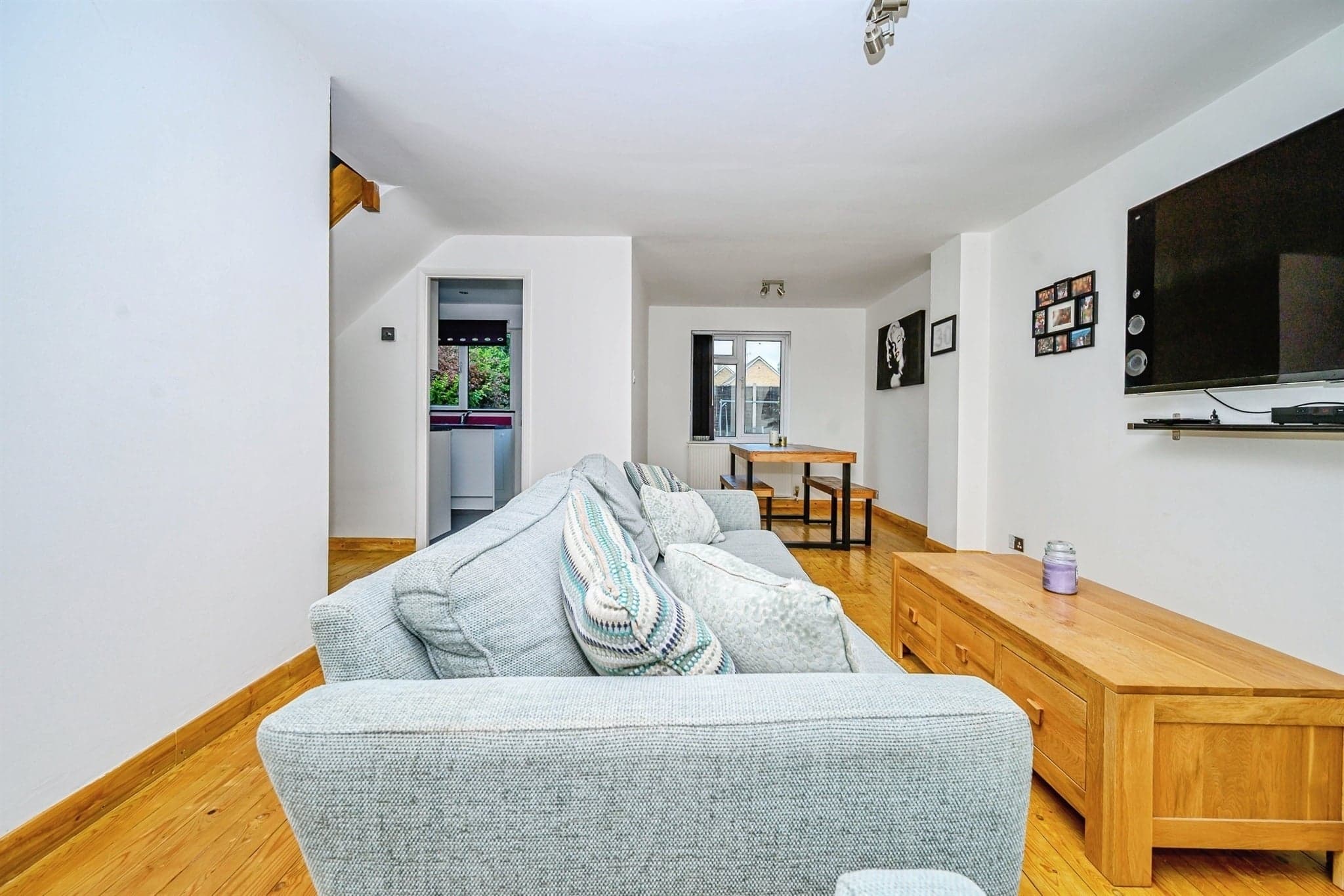 Property at Hardwick Green, Luton