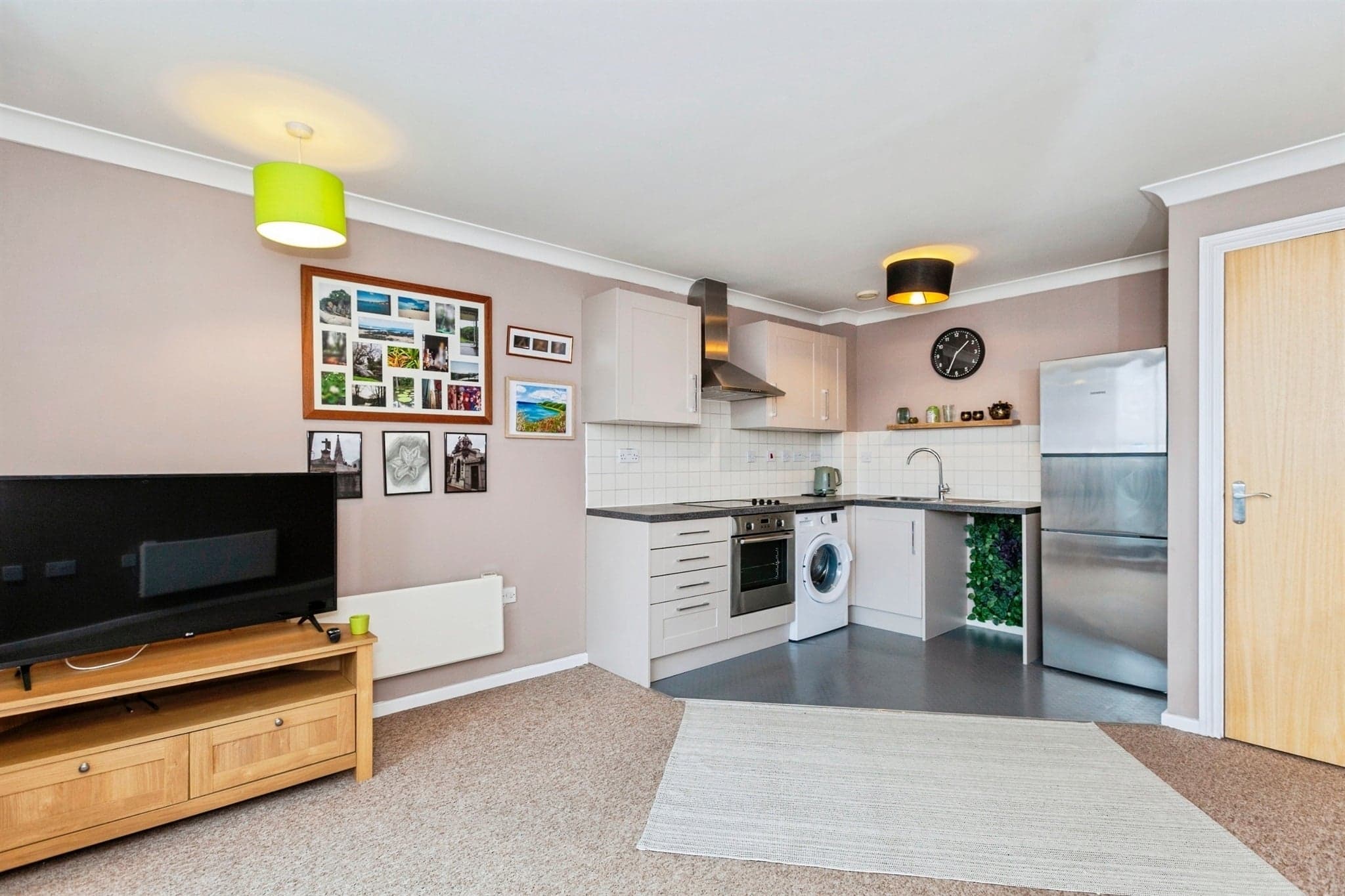 Property at Bath Road, SLOUGH