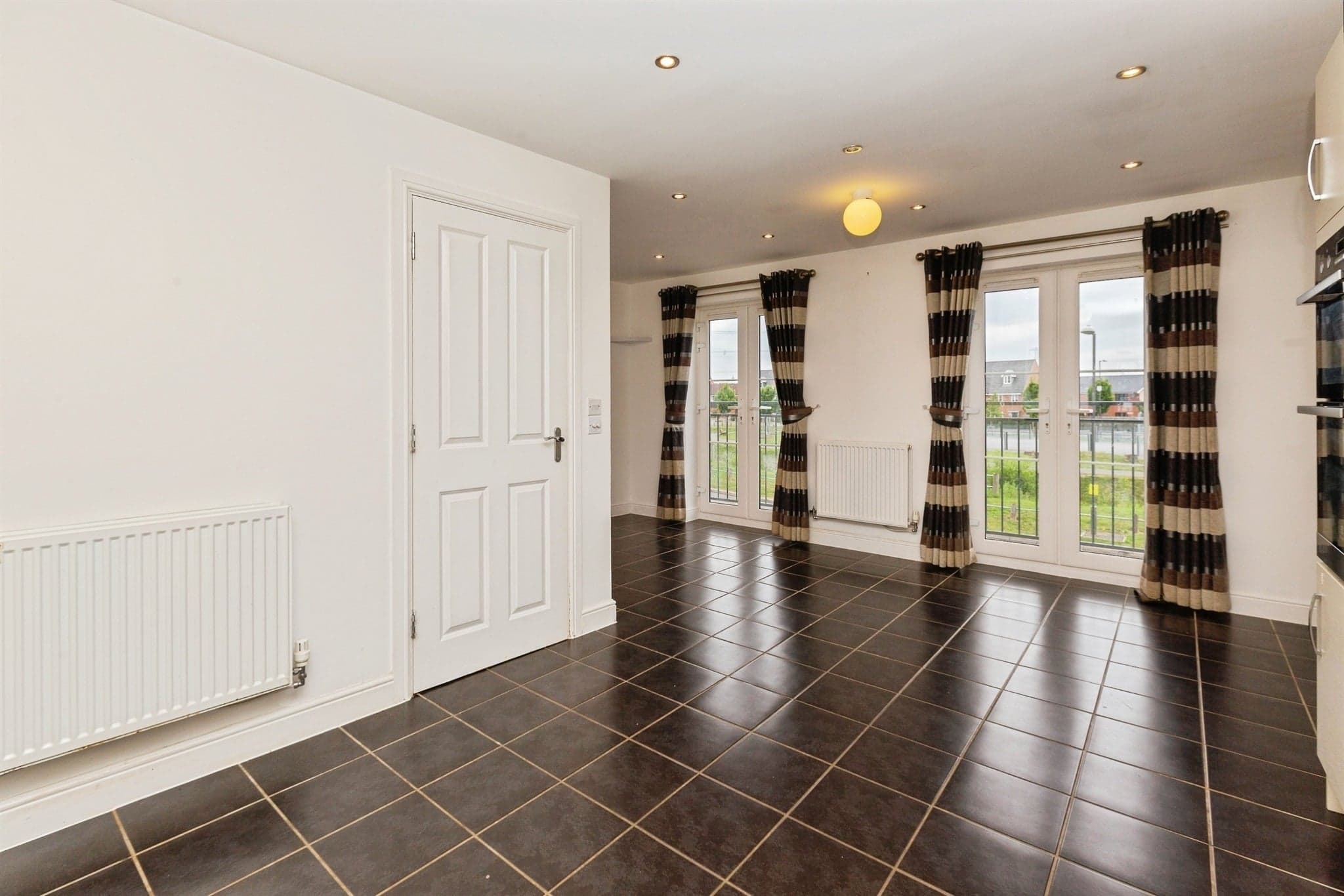 Property at Noble Crescent, Aylesbury