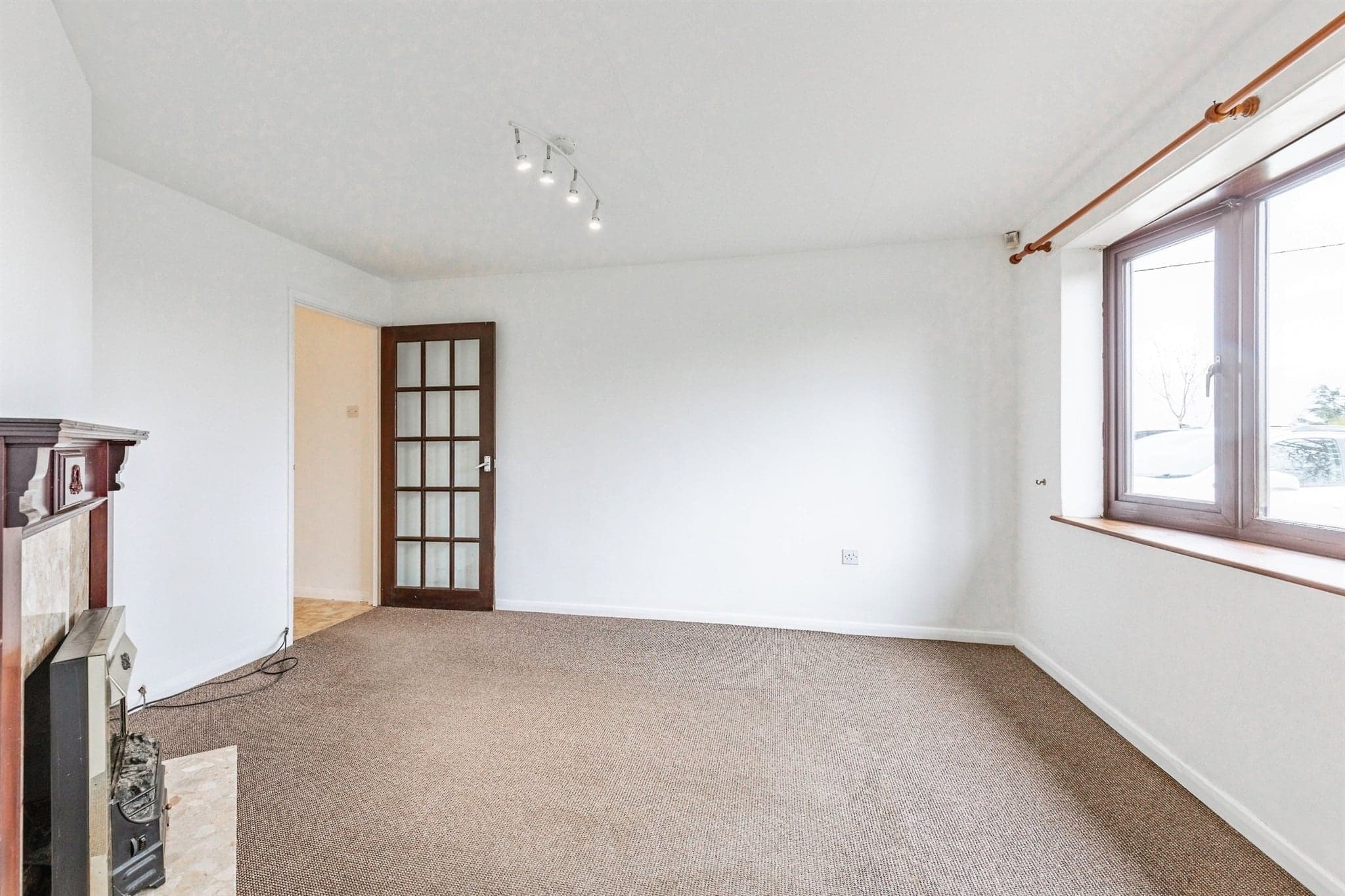 Property at Banbury Lane, Rothersthorpe, Northampton