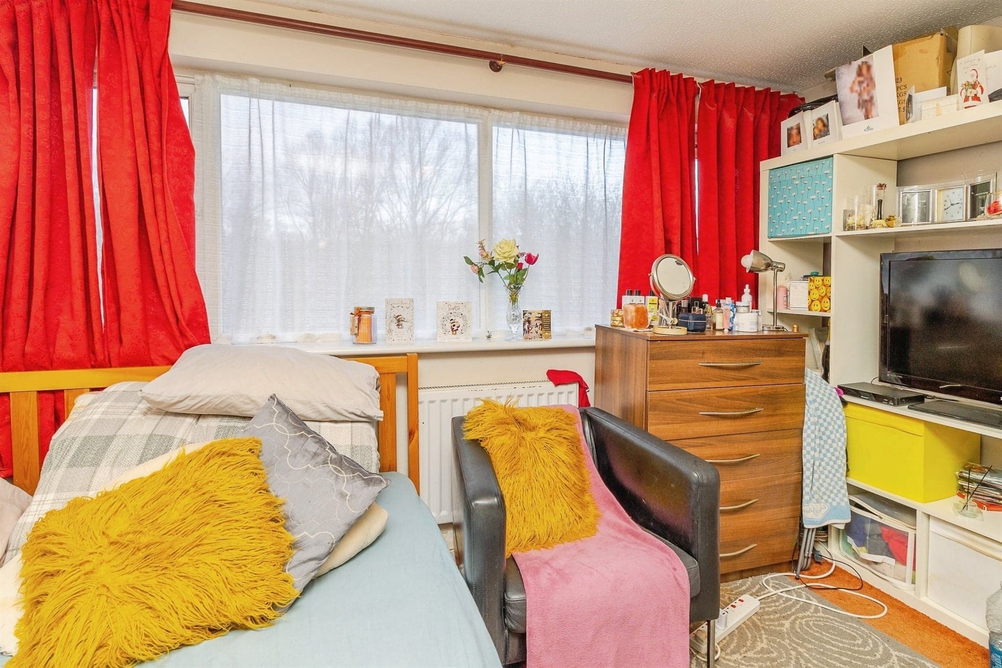Property at Woodruff Avenue, Conniburrow, Milton Keynes