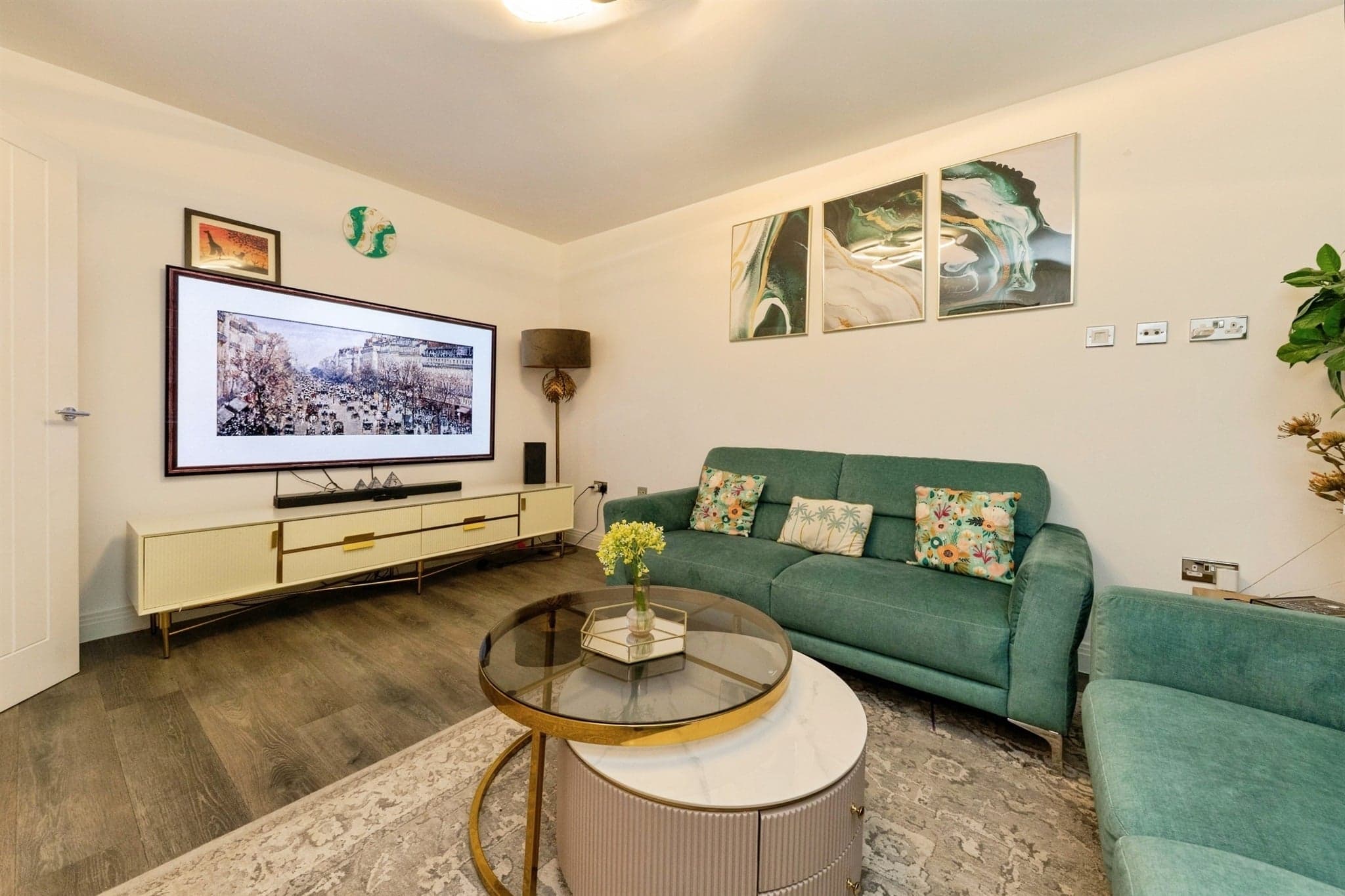 Property at Viney Corner, ARLESEY