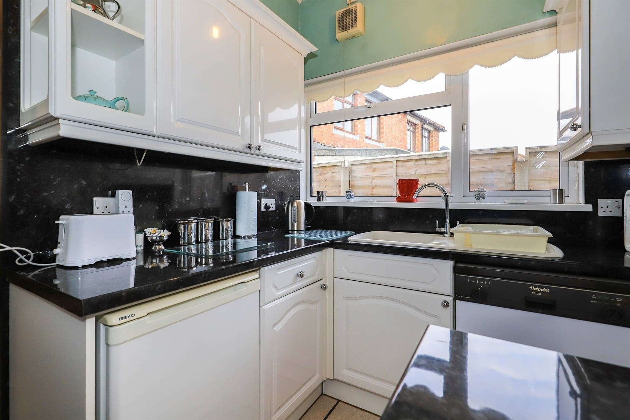 Property at Lilac Road, Stowheath, Wolverhampton