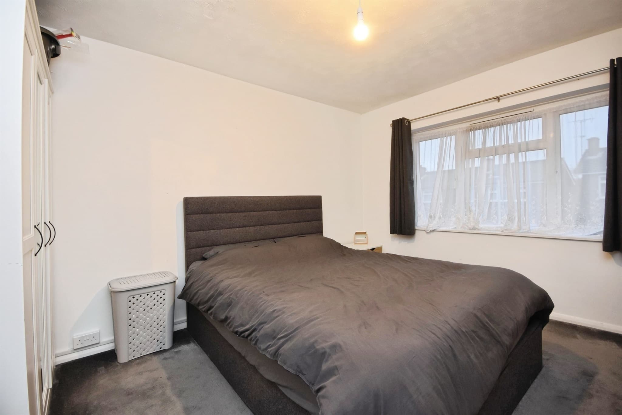 Property at Meadgate Avenue, Chelmsford
