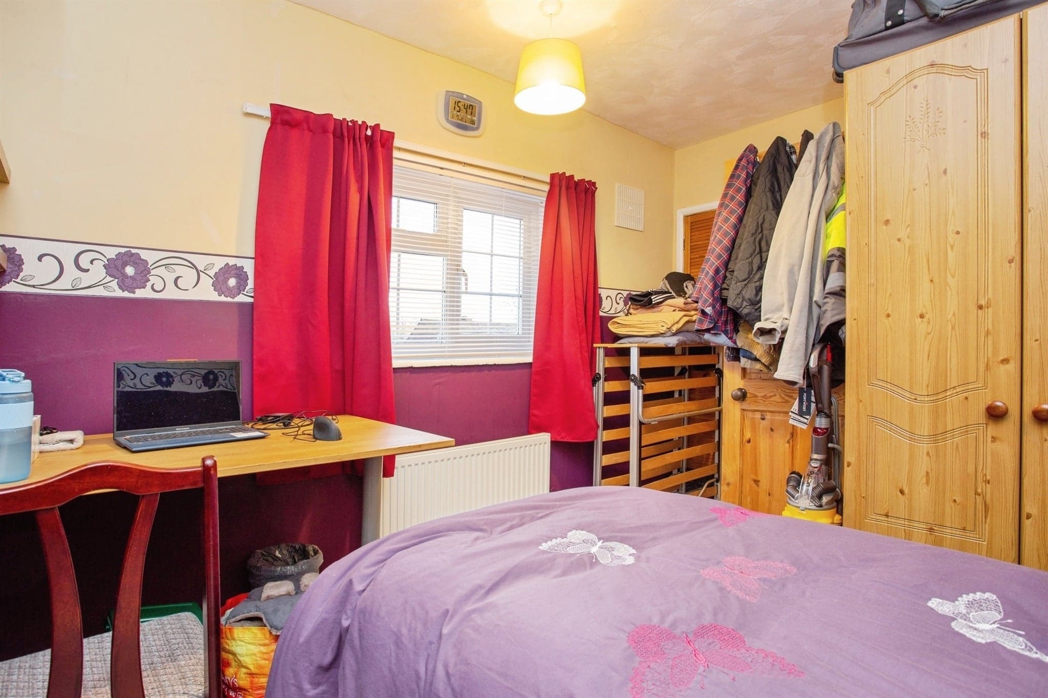 Property at High Road, Leavesden, Watford