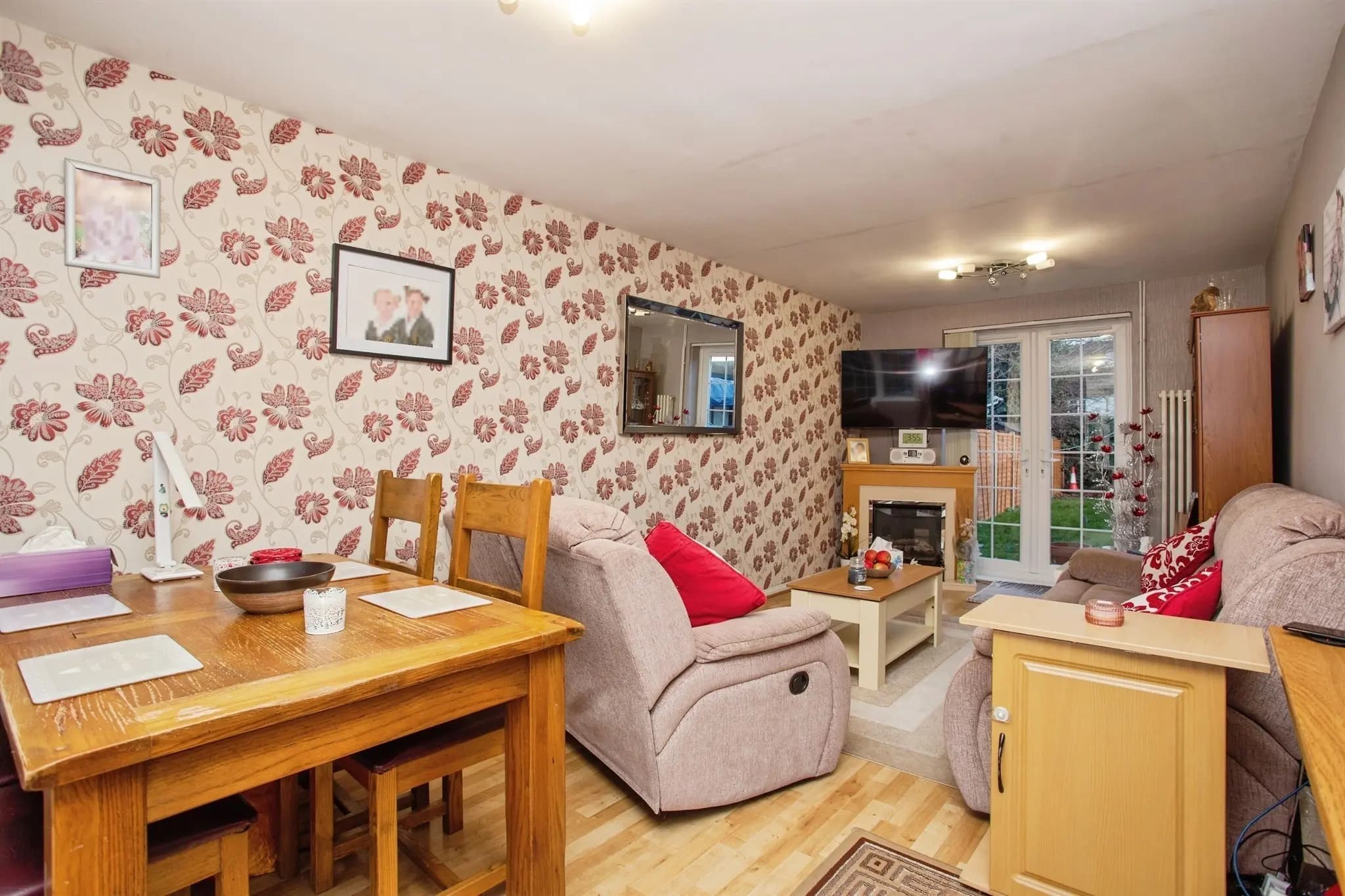 Property at High Road, Leavesden, Watford