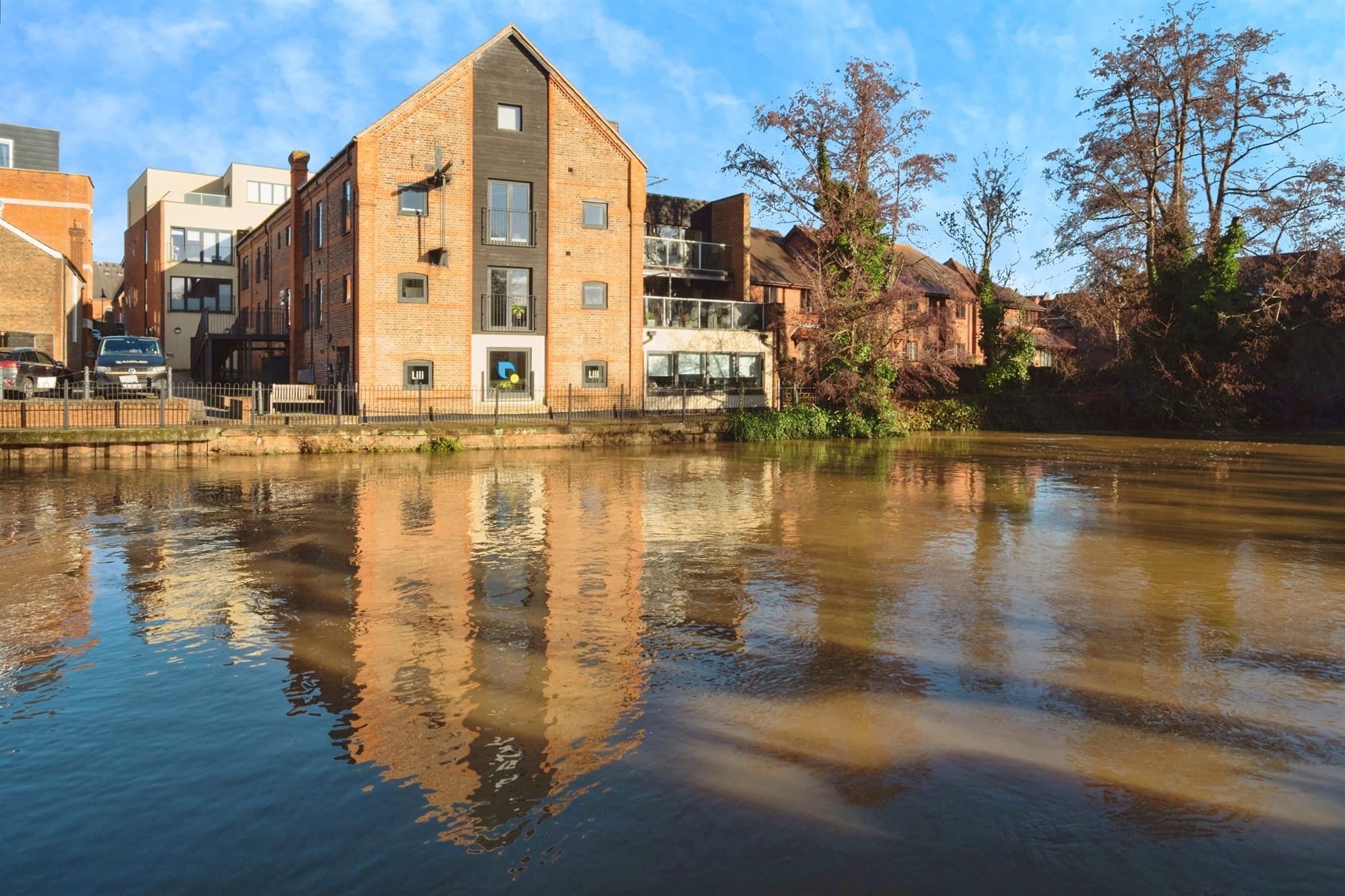 Property at Lyons Crescent, Tonbridge