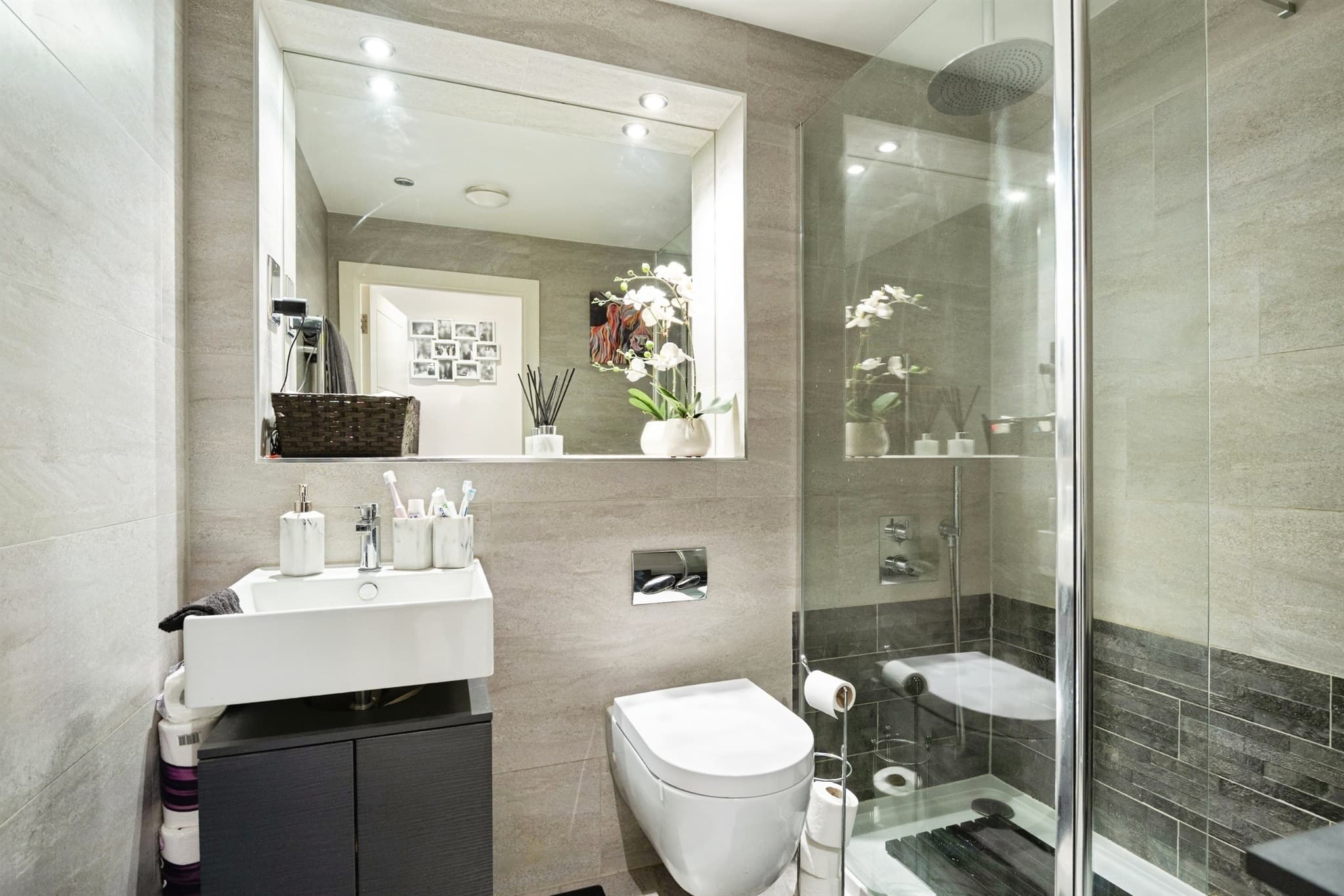 Property at Lyons Crescent, Tonbridge