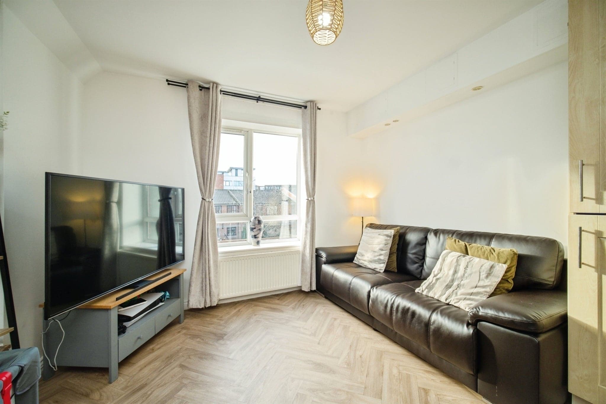 Property at Timberlake Road, Basingstoke