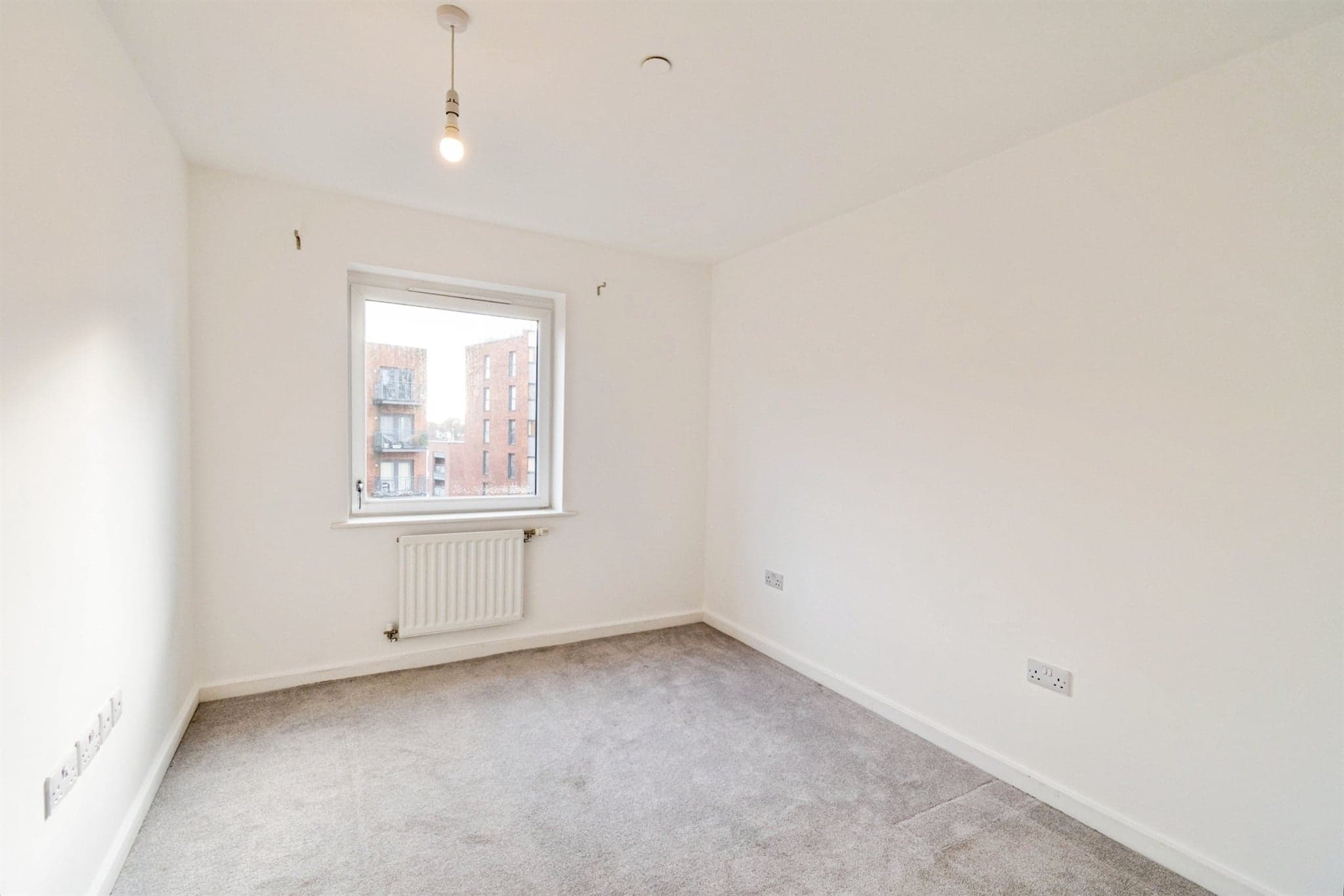 Property at Centenary Plaza, Southampton