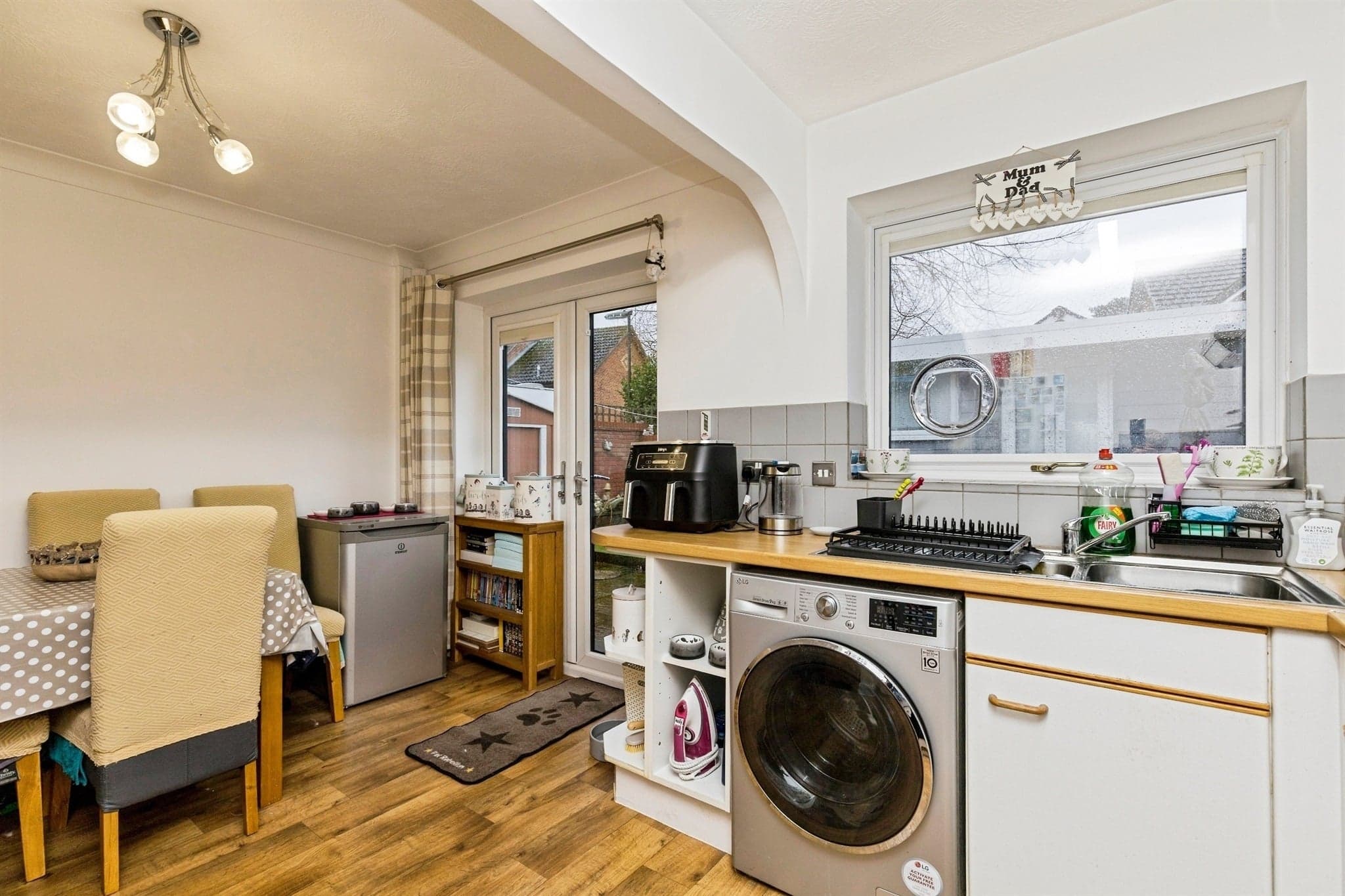 Property at Earlswood Close, Horsham