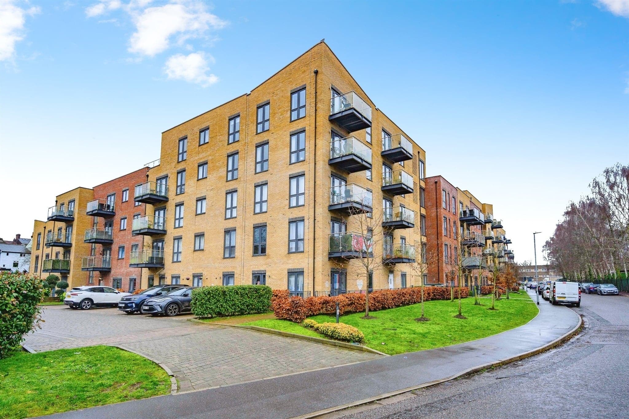 Property at Frogmore Road, Hemel Hempstead