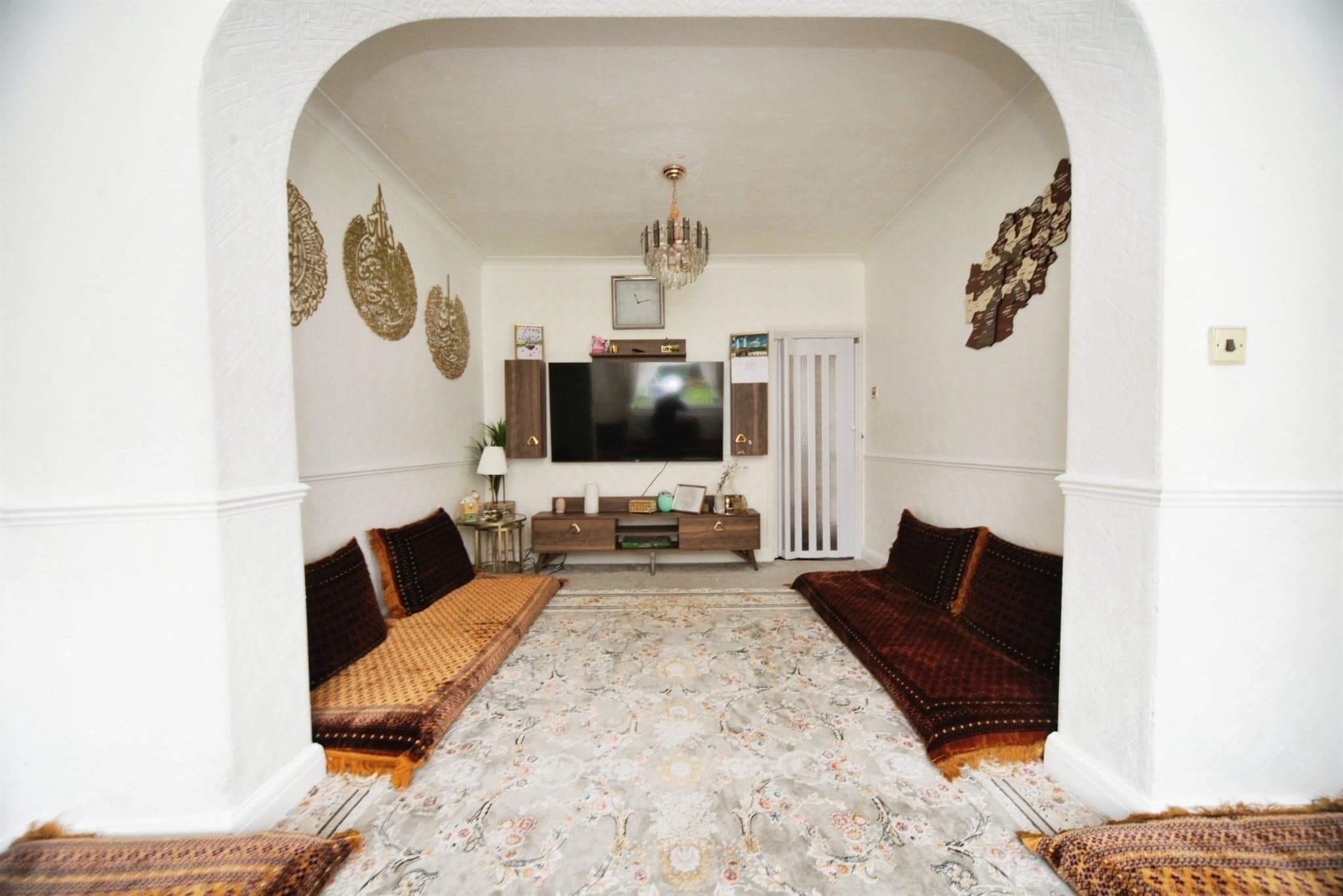Property at Exton Avenue, Luton