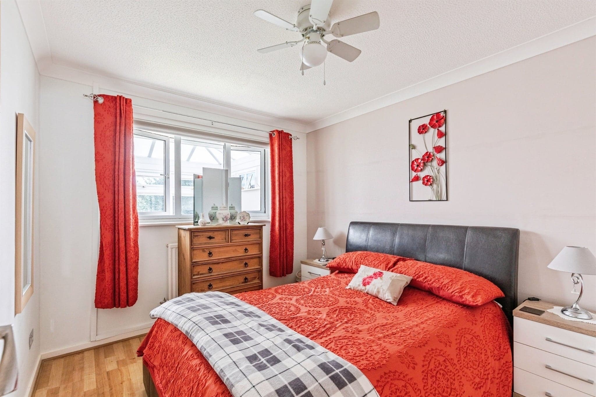 Property at Drayton Place, Irthlingborough, Wellingborough