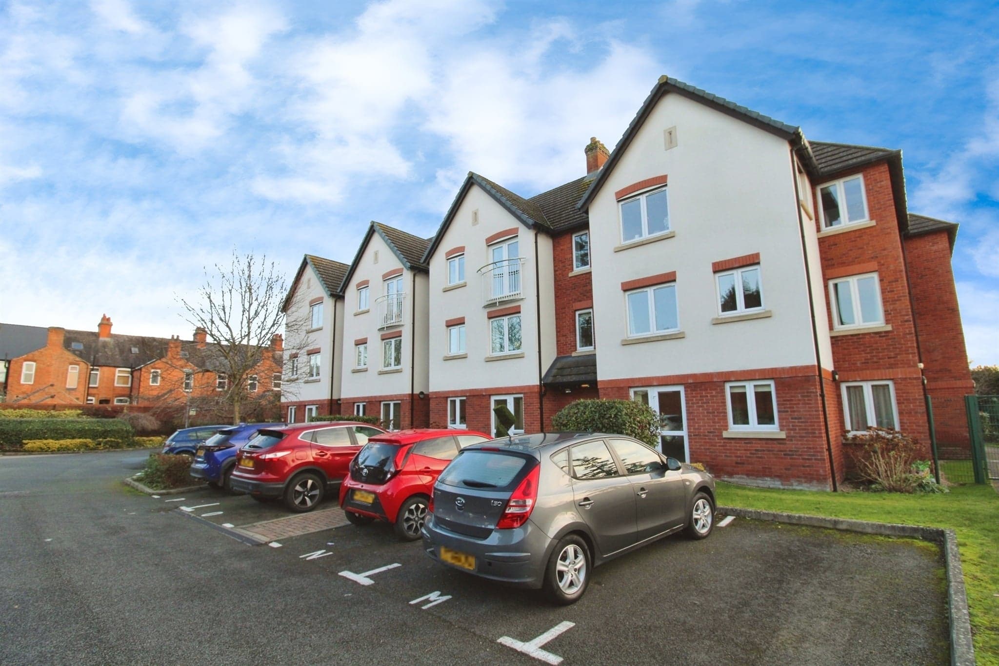 Property at Sandhurst Street, Oadby, Leicester