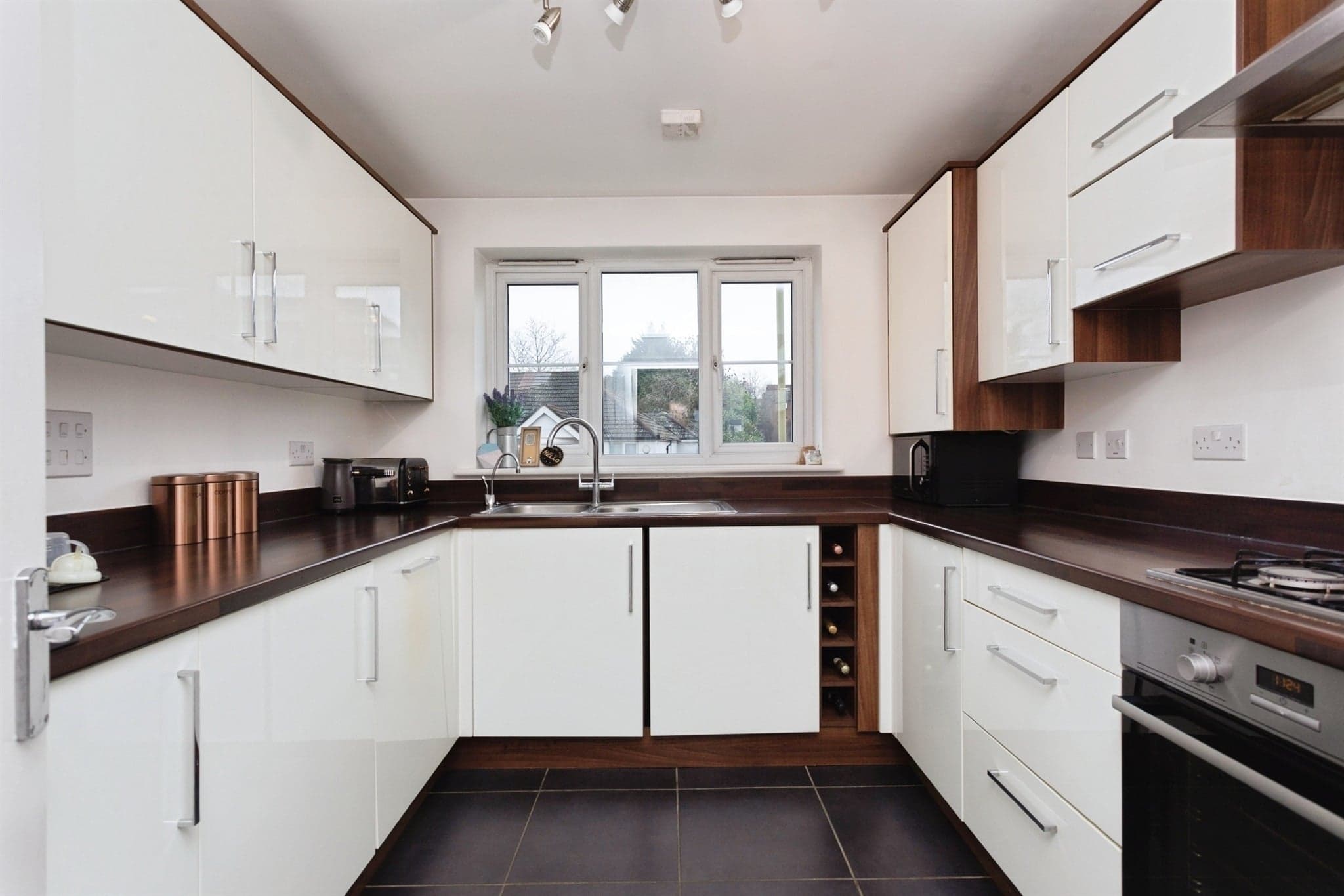Property at Aldenham Road, Bushey