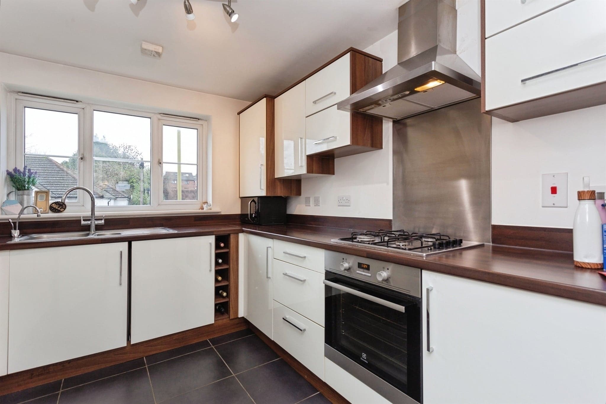 Property at Aldenham Road, Bushey