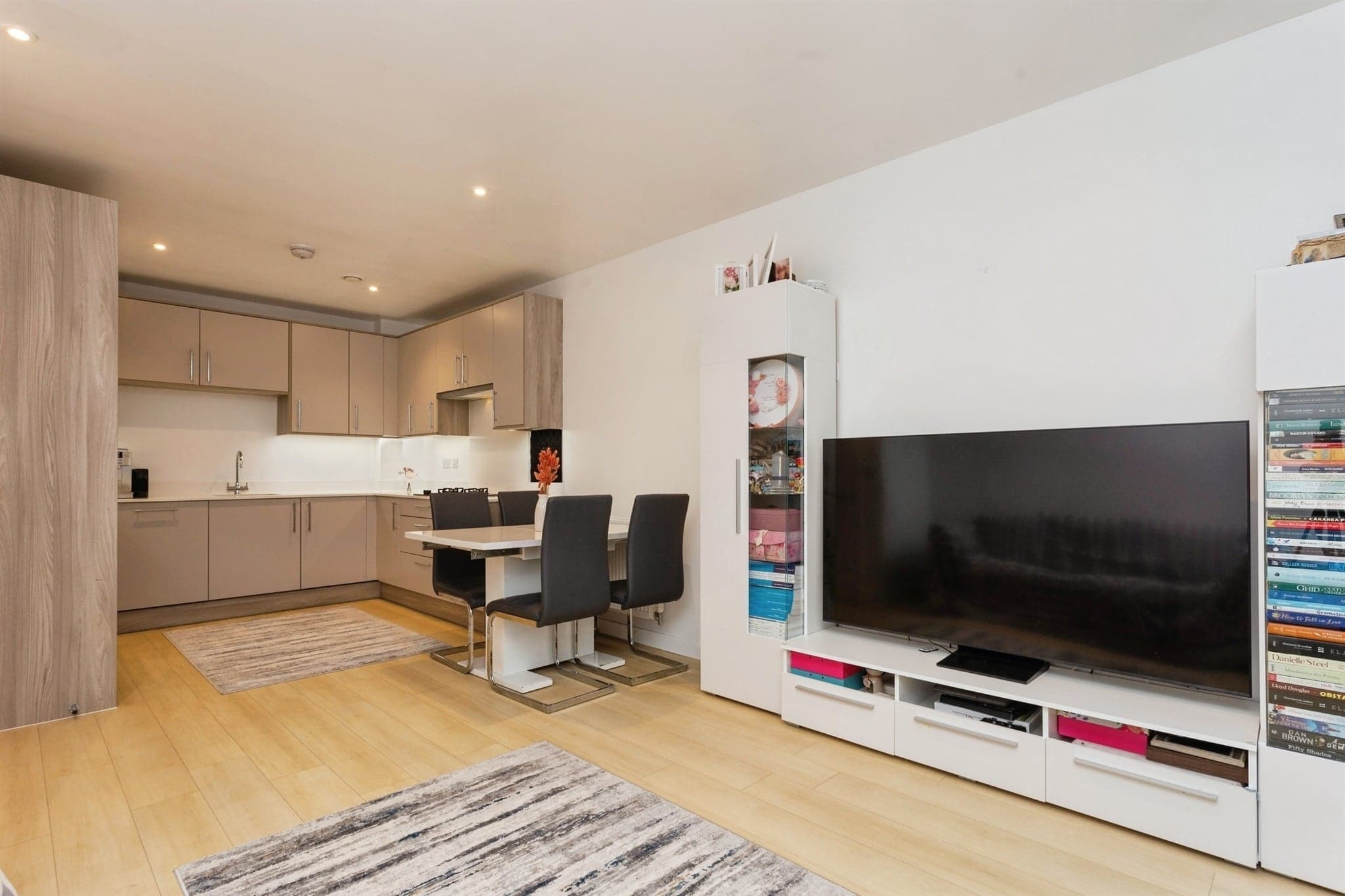 Property at Woodford Road, Watford