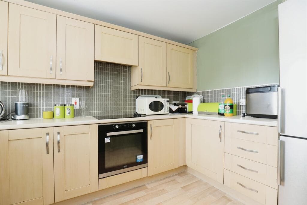 Property at Tee Tong Road, Long Lawford, Rugby